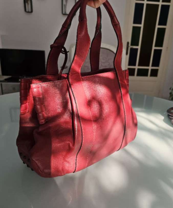 Hammam Chatt&nbsp;Borj Cedria&nbsp;Femmes&nbsp;Autre&nbsp;Sac � main tod s en cuire authentique comme neuf