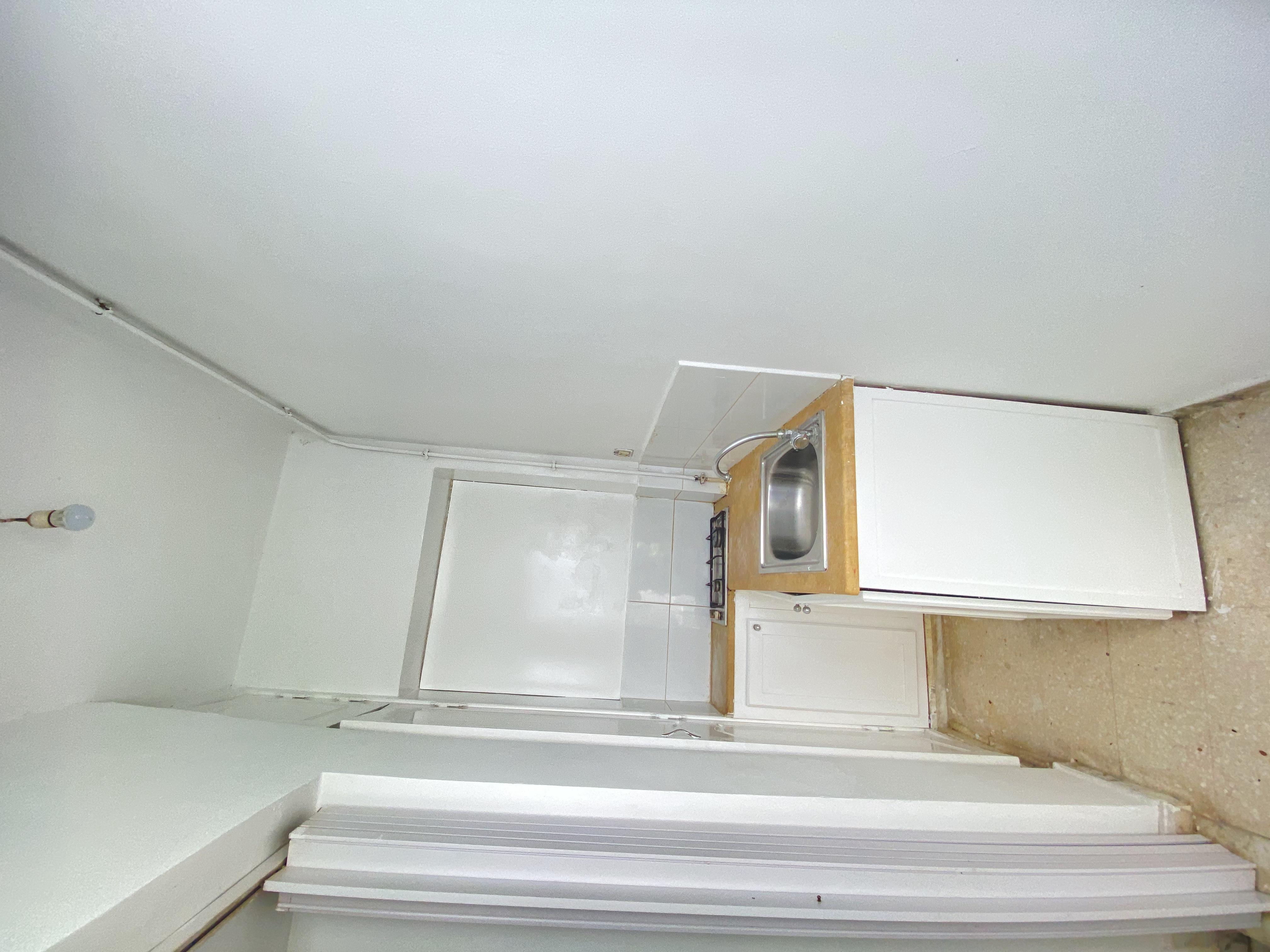 Ariana Ville&nbsp;Cite Ennasr 1&nbsp;Location&nbsp;Appart. 1 pi�ce&nbsp;Joli studio pour jeunes filles uniquement ennasser