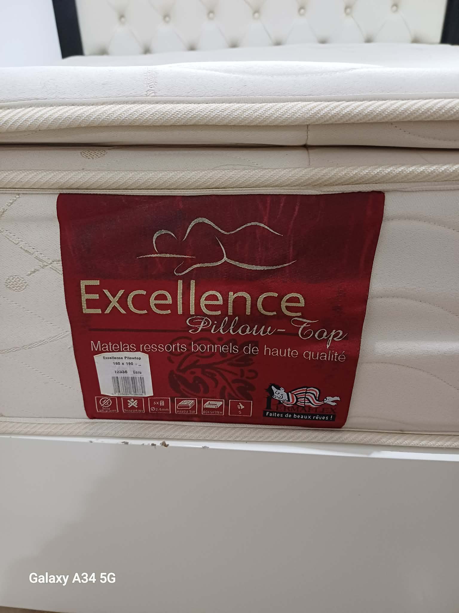 El Mourouj&nbsp;El Mourouj&nbsp;Autres meubles&nbsp;Autres&nbsp;Matelas 2 place en excellent �tat permaflex