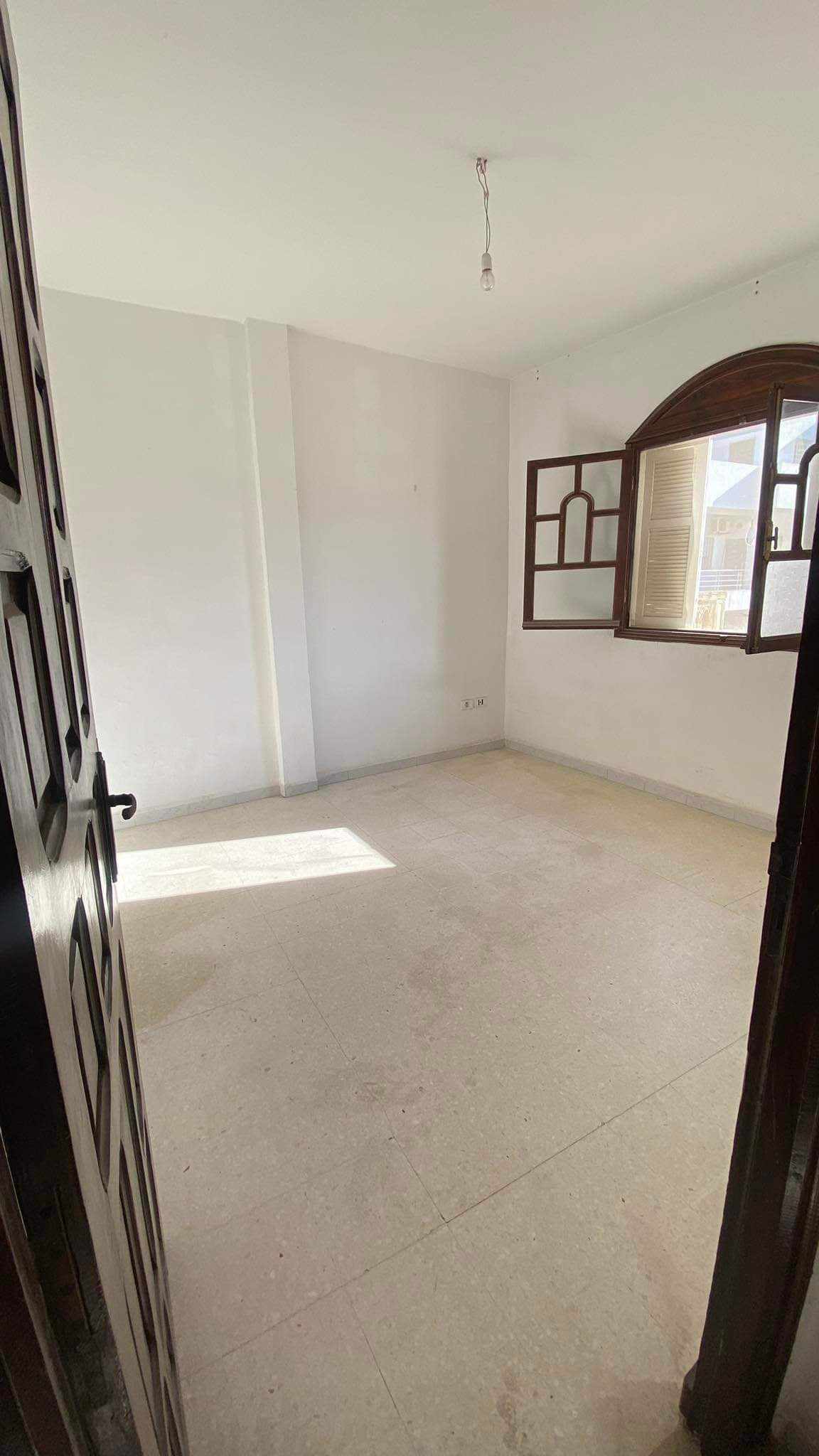 Ariana Ville&nbsp;Cite De La Sante&nbsp;Location&nbsp;Appart. 4 pi�ces&nbsp;Bor louzir ariana