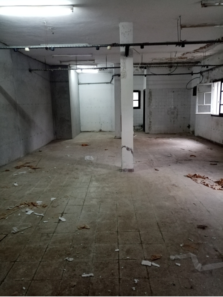 La Soukra&nbsp;Borj Louzir&nbsp;Location&nbsp;Surfaces&nbsp;D�p�t � borj louzir zone mg