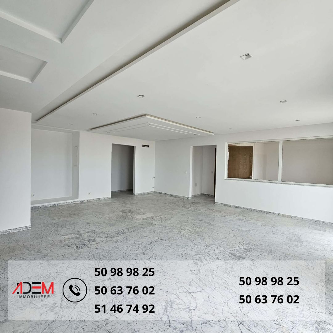 Sousse Ville&nbsp;Sousse&nbsp;Location&nbsp;Appart. 5 pi�ces+&nbsp;Spacieux bureau pour diff�rent activit�