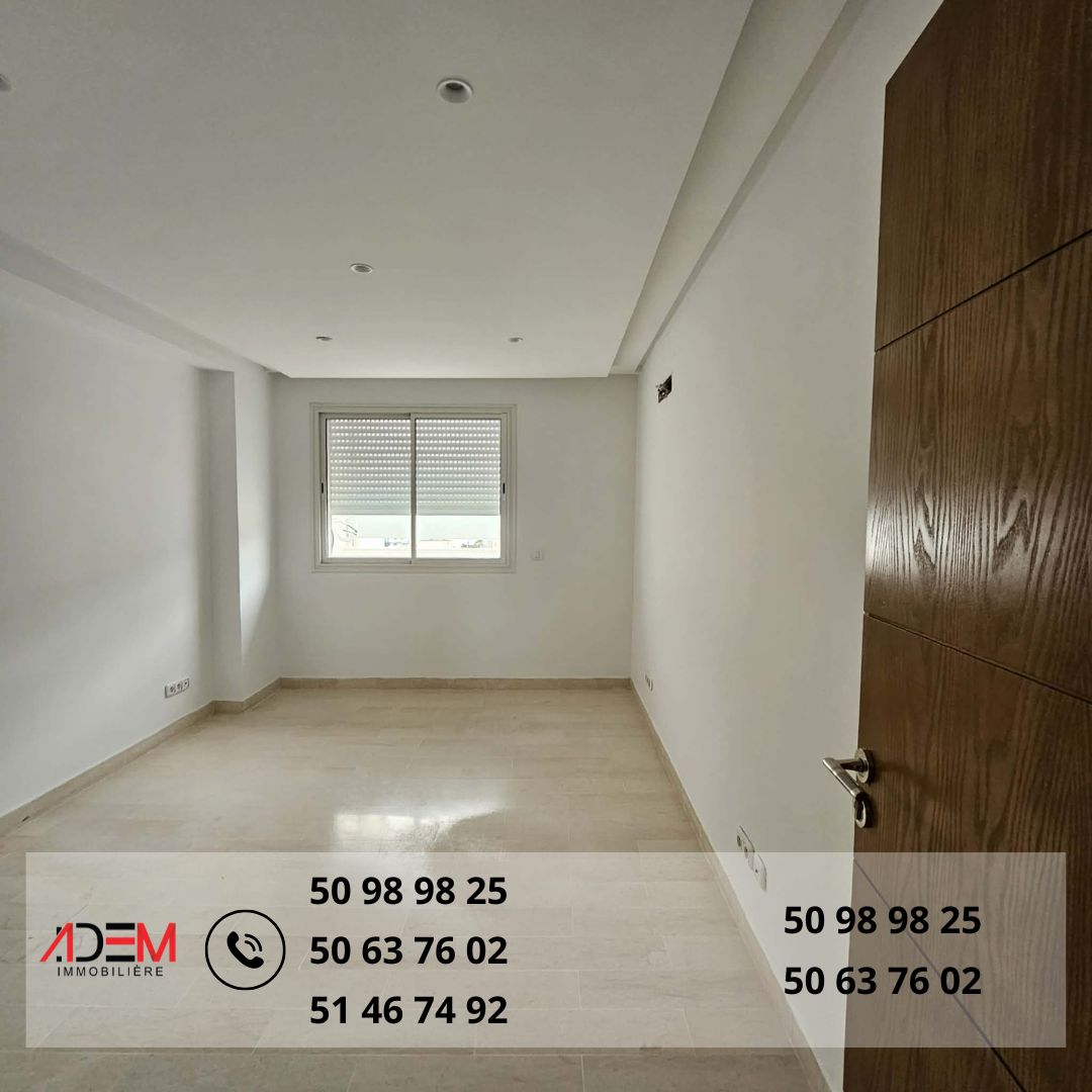 Sousse Ville&nbsp;Sousse&nbsp;Location&nbsp;Appart. 5 pi�ces+&nbsp;Spacieux bureau pour diff�rent activit�