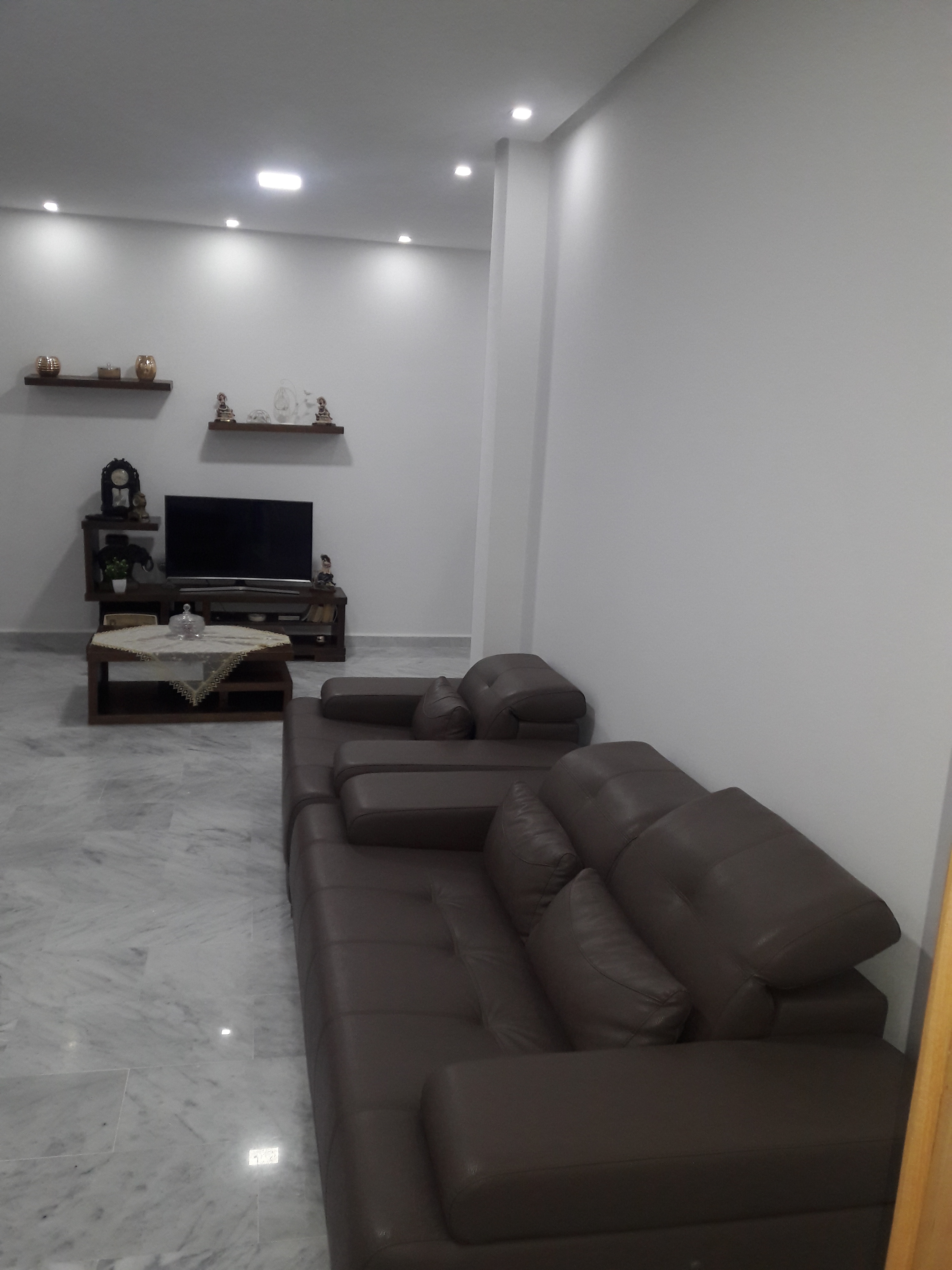 Raoued&nbsp;Cite El Mountazeh&nbsp;Vente&nbsp;Maisons&nbsp;Villa rdc et �tage ind�pendant