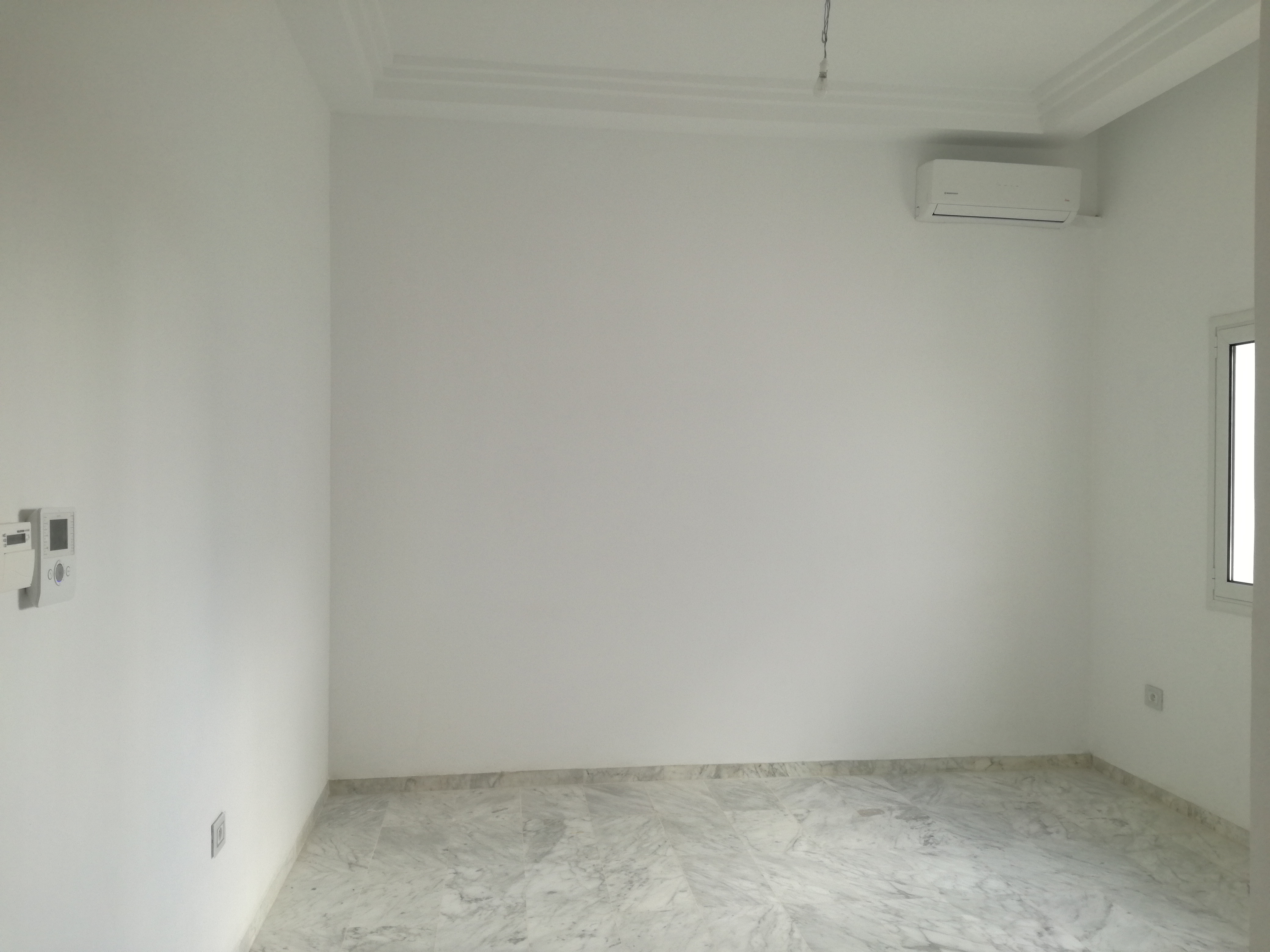 La Soukra&nbsp;La Soukra&nbsp;Location&nbsp;Appart. 1 pi�ce&nbsp;S0 avec pp � la soukra