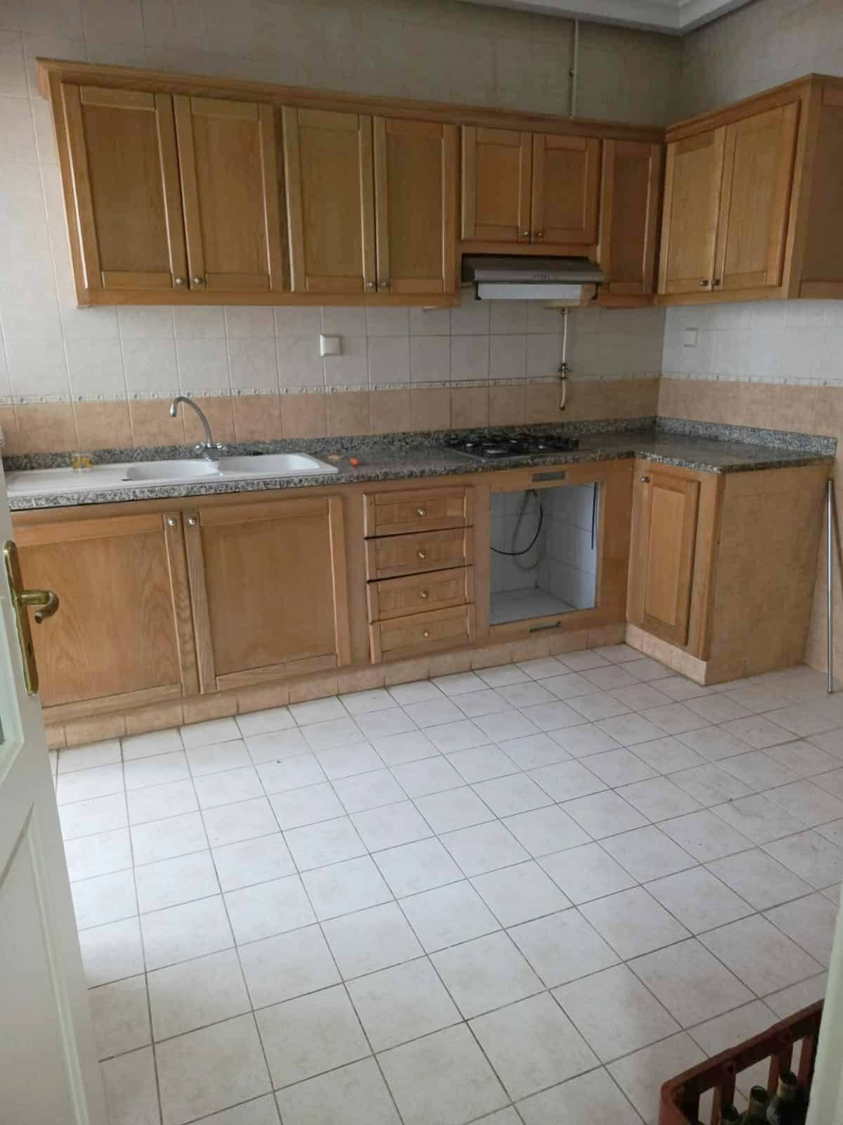 Ariana Ville&nbsp;Cite Ennasr 2&nbsp;Location&nbsp;Appart. 3 pi�ces&nbsp;Ennasr 2 appt s2 bien situ� 1100 dt