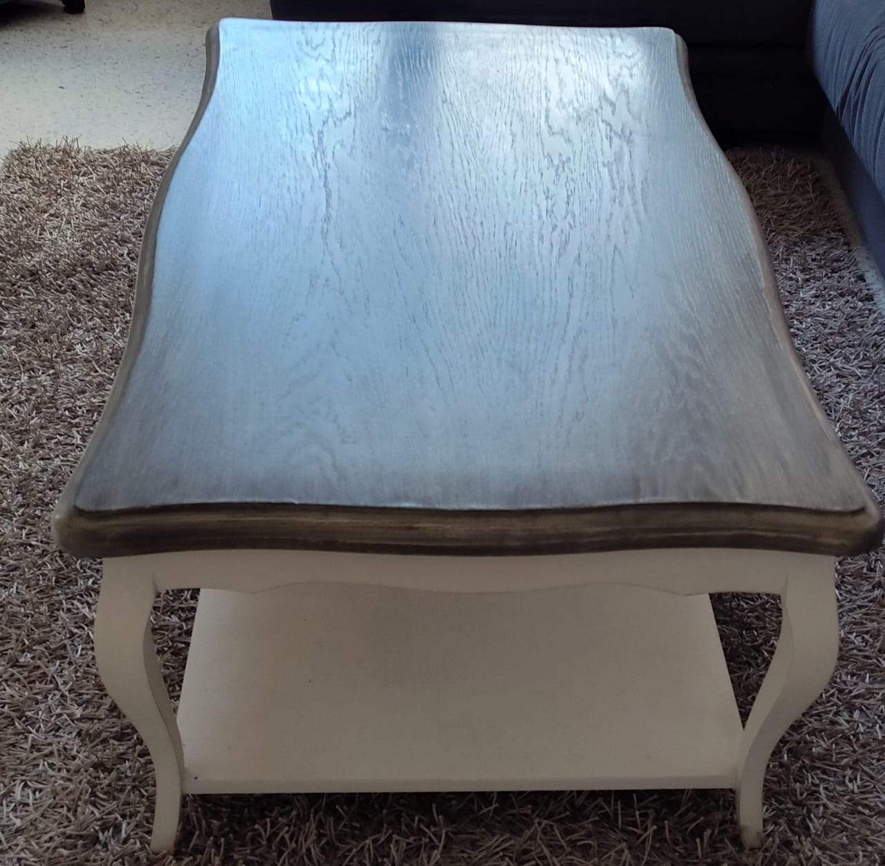 El Menzah&nbsp;El Manar 1&nbsp;Salon - Salle � manger &nbsp;Tables basses&nbsp;Table basse en bois h�tre patin� gris