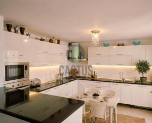 Nabeul&nbsp;Cite El Mahrsi 1&nbsp;Vente&nbsp;Maisons&nbsp;   villa avec piscine  sidi ref691a