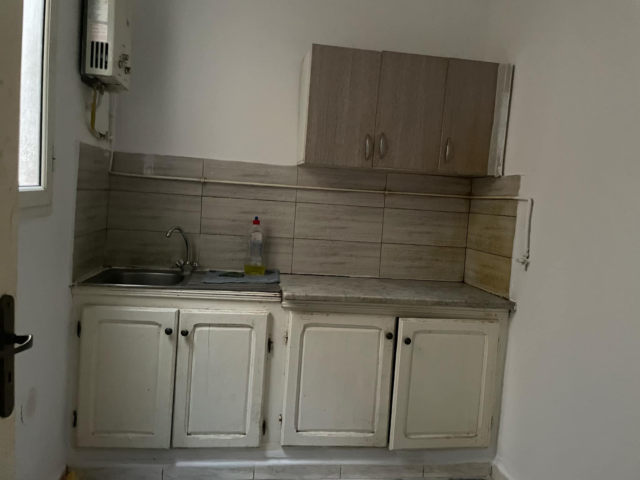 Bab Bhar&nbsp;Bab Bhar&nbsp;Location&nbsp;Appart. 1 pi�ce&nbsp;Studio au passage tunis