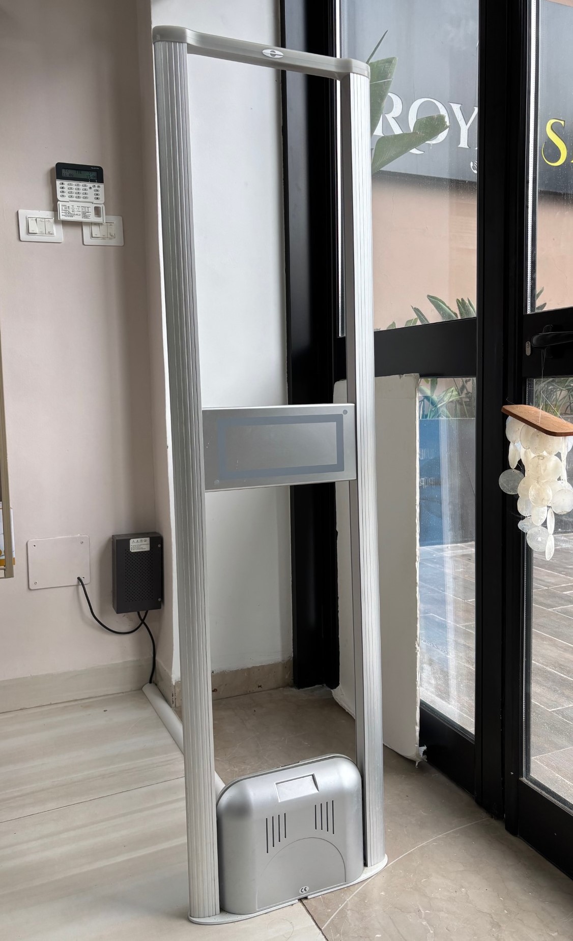 Ariana Ville&nbsp;El Menzah 5&nbsp;Autre&nbsp;Autre&nbsp;Antenne antivol mono eguard avec desactivateur