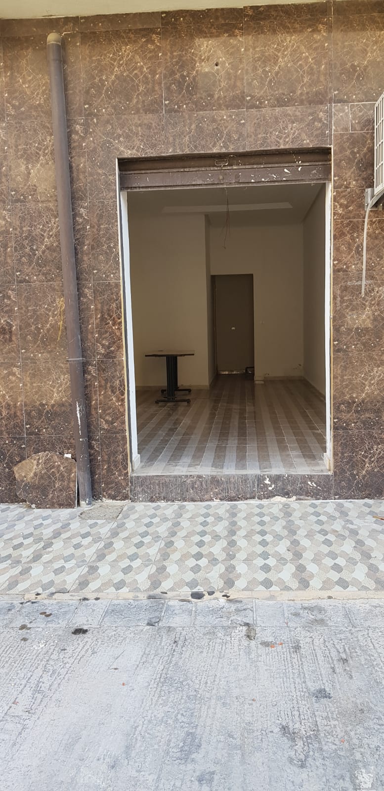 Hammam Chatt&nbsp;Hammam Chatt&nbsp;Bureaux & Commerces&nbsp;Autre&nbsp;Local commercial tous commerces hammam chatt