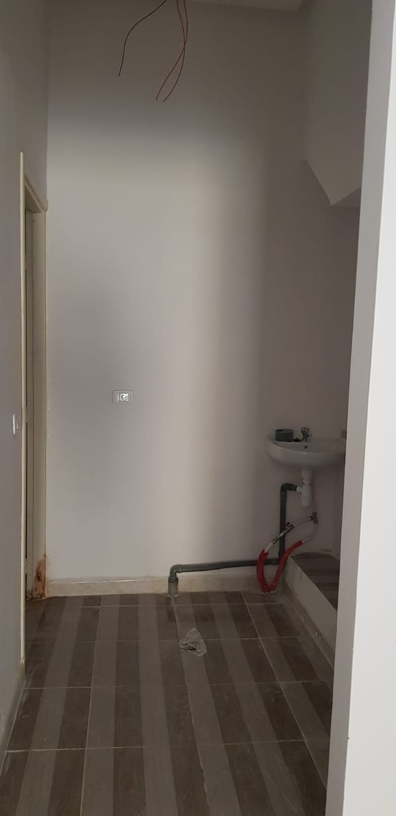 Hammam Chatt&nbsp;Hammam Chatt&nbsp;Bureaux & Commerces&nbsp;Autre&nbsp;Local commercial tous commerces hammam chatt