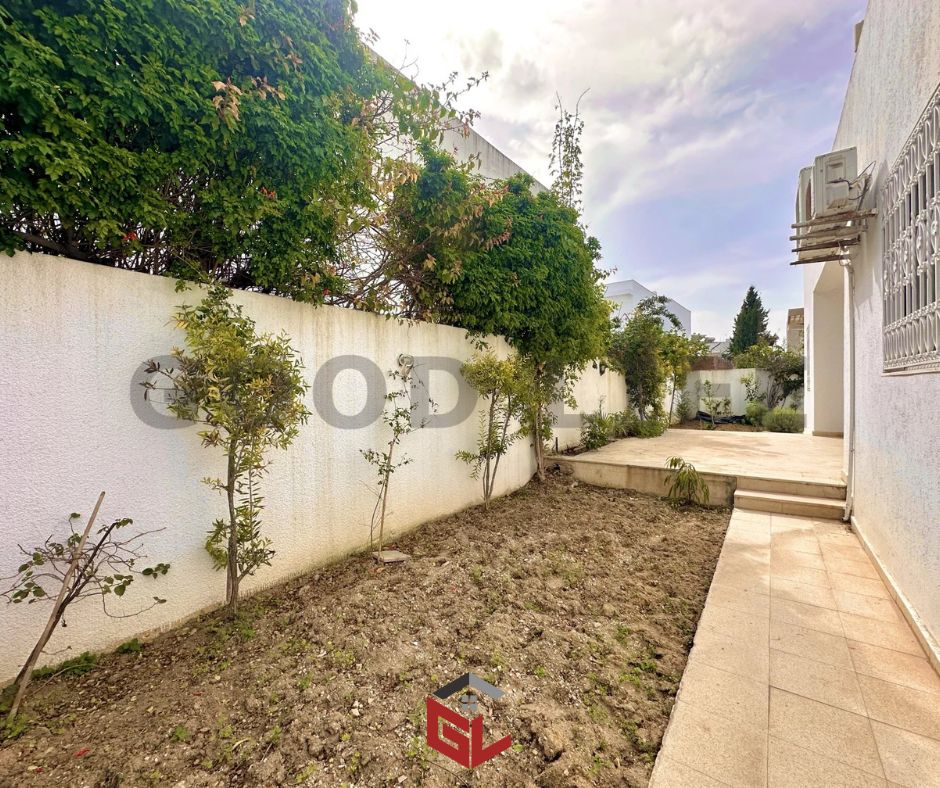 La Marsa&nbsp;Cite El Khalil&nbsp;Location&nbsp;Maisons&nbsp;Villa s3 plain pied avec jardin � la marsa