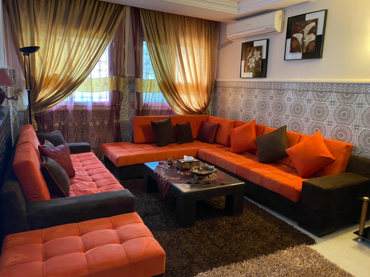 Akouda&nbsp;Chatt Meriem&nbsp;Location&nbsp;Appart. 5 pi�ces+&nbsp;Belle villa spacieuse meubl�e avec piscine