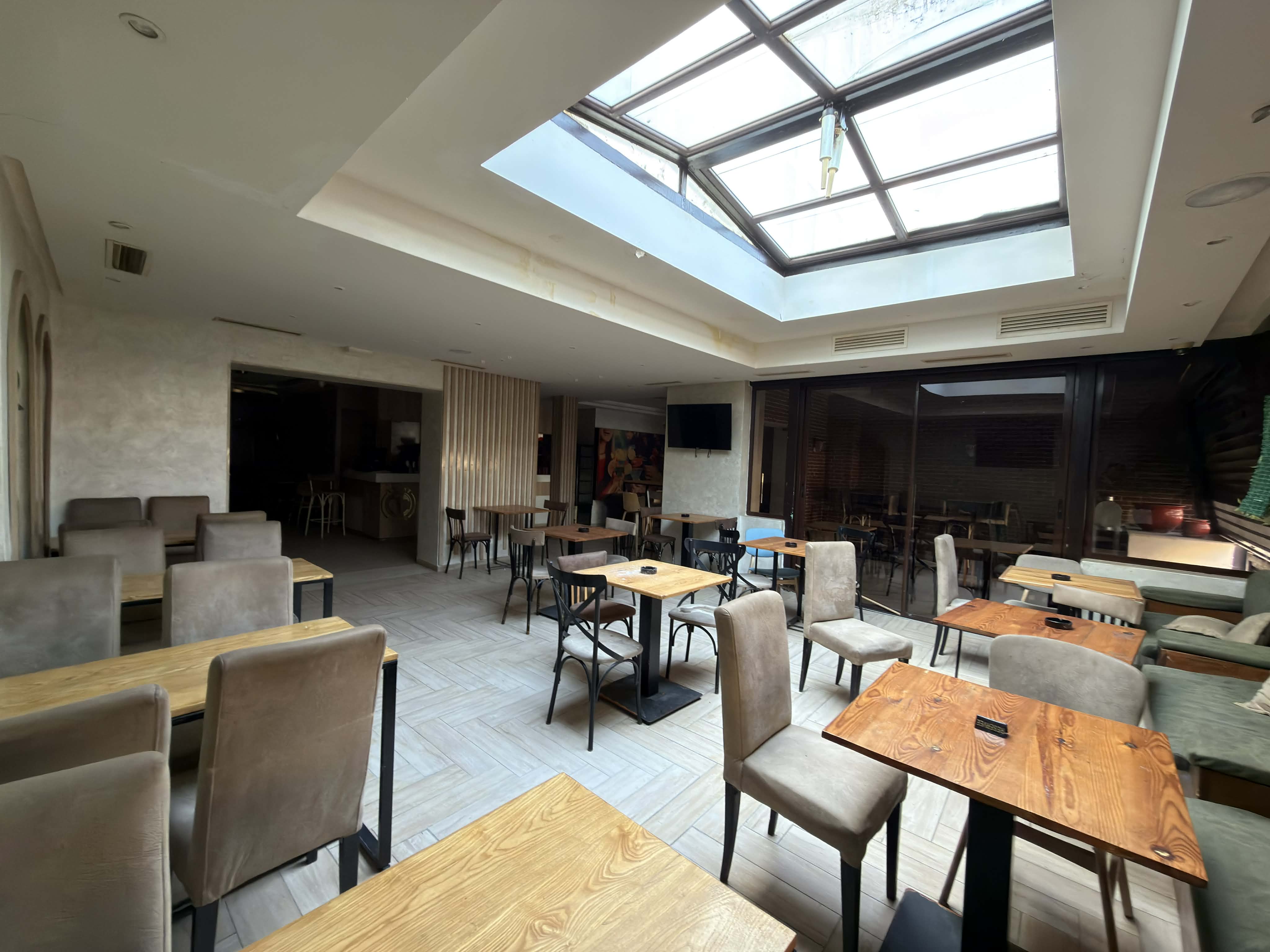 Ariana Ville&nbsp;El Menzah 5&nbsp;Bureaux & Commerces&nbsp;Fond de Commerce&nbsp;Pas de porte tout commerce � menzah 5