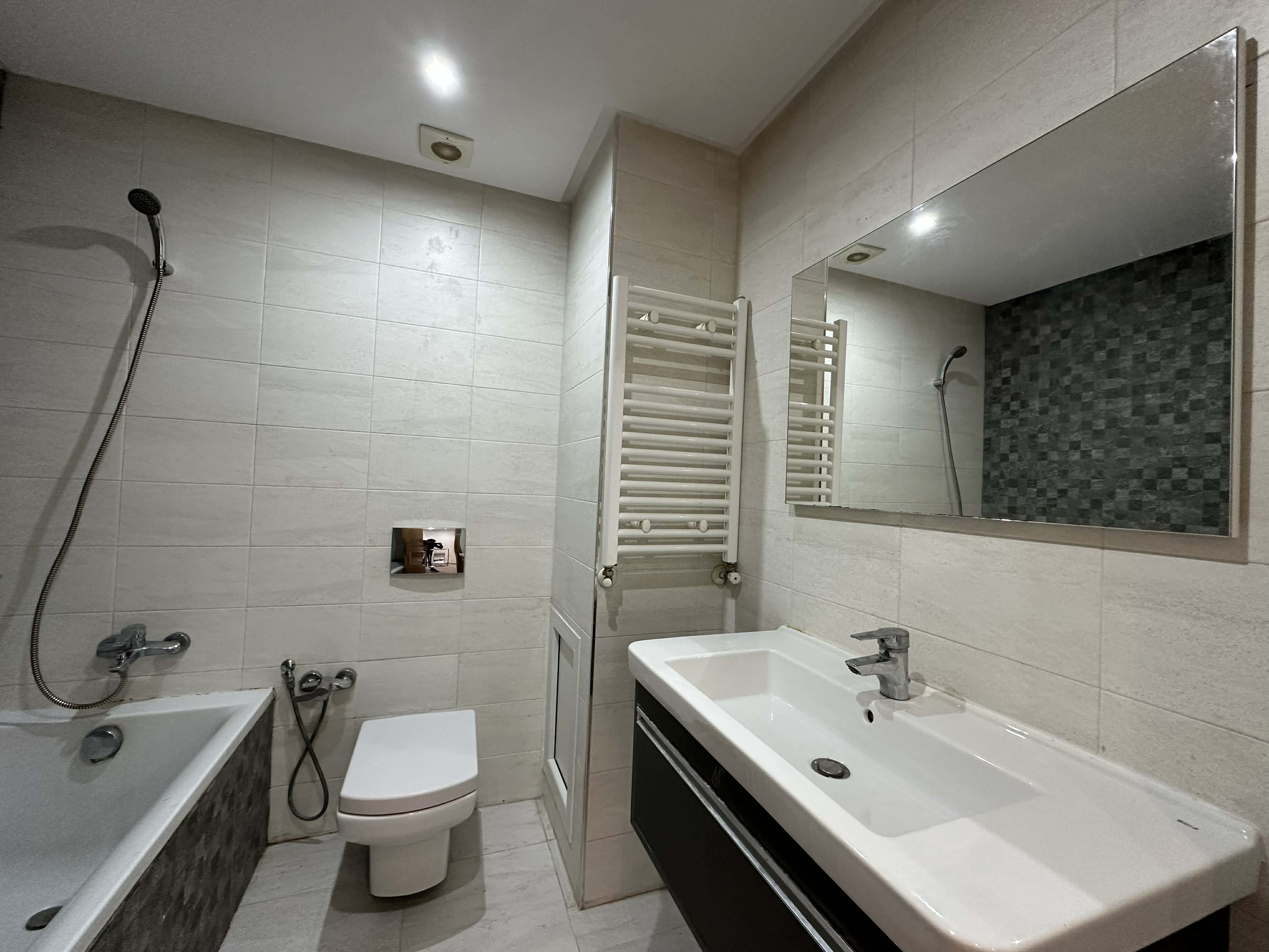 Ariana Ville&nbsp;Cite Ennasr 2&nbsp;Location&nbsp;Appart. 2 pi�ces&nbsp;Appart s1 haut standing � ennasr 2