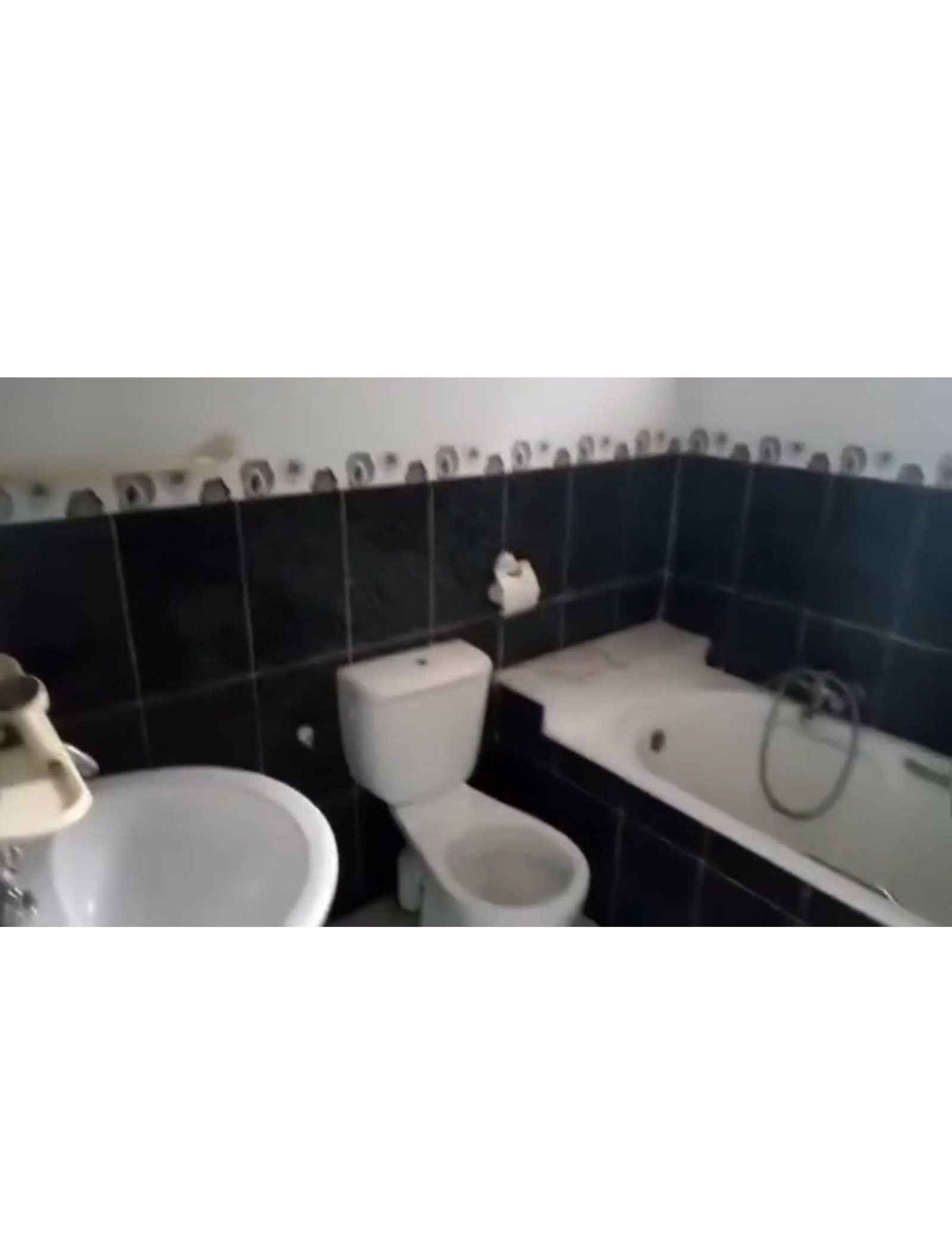 Sakiet Ezzit&nbsp;Sidi Salah&nbsp;Vente&nbsp;Maisons&nbsp;Magnifique opportunit� � sfax