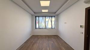 Ariana Ville&nbsp;Nouvelle Ariana&nbsp;Location&nbsp;Appart. 1 pi�ce&nbsp;Bureau hall3 de 80 m2  la nouvelle