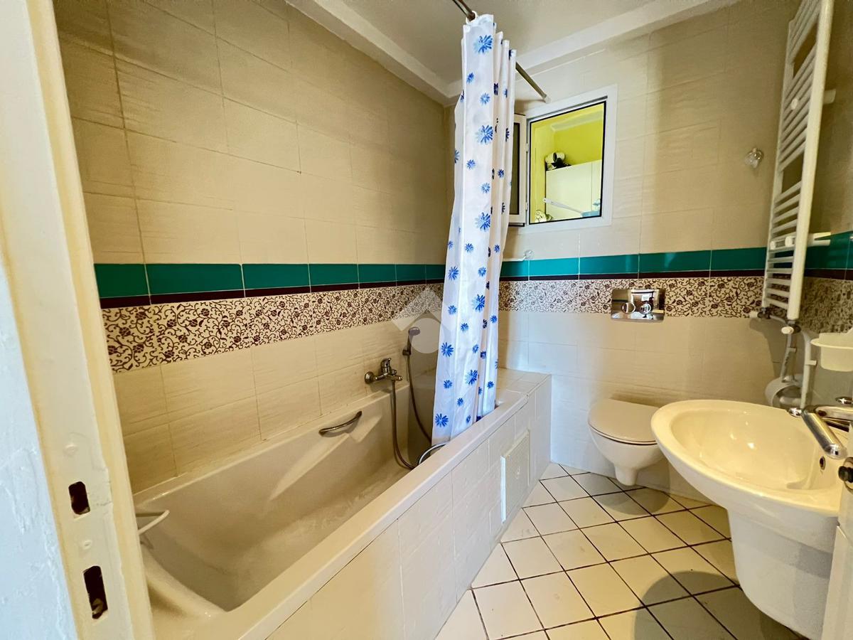 Dar Chaabane Elfehri&nbsp;Dar Chaabane Plage&nbsp;Location&nbsp;Appart. 3 pi�ces&nbsp;Appartement haut standing