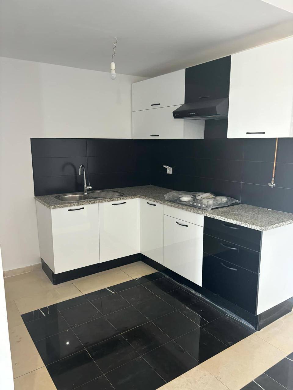 Ain Zaghouan&nbsp;Ain Zaghouan&nbsp;Location&nbsp;Appart. 1 pi�ce&nbsp;Appartement pres clinique soukra