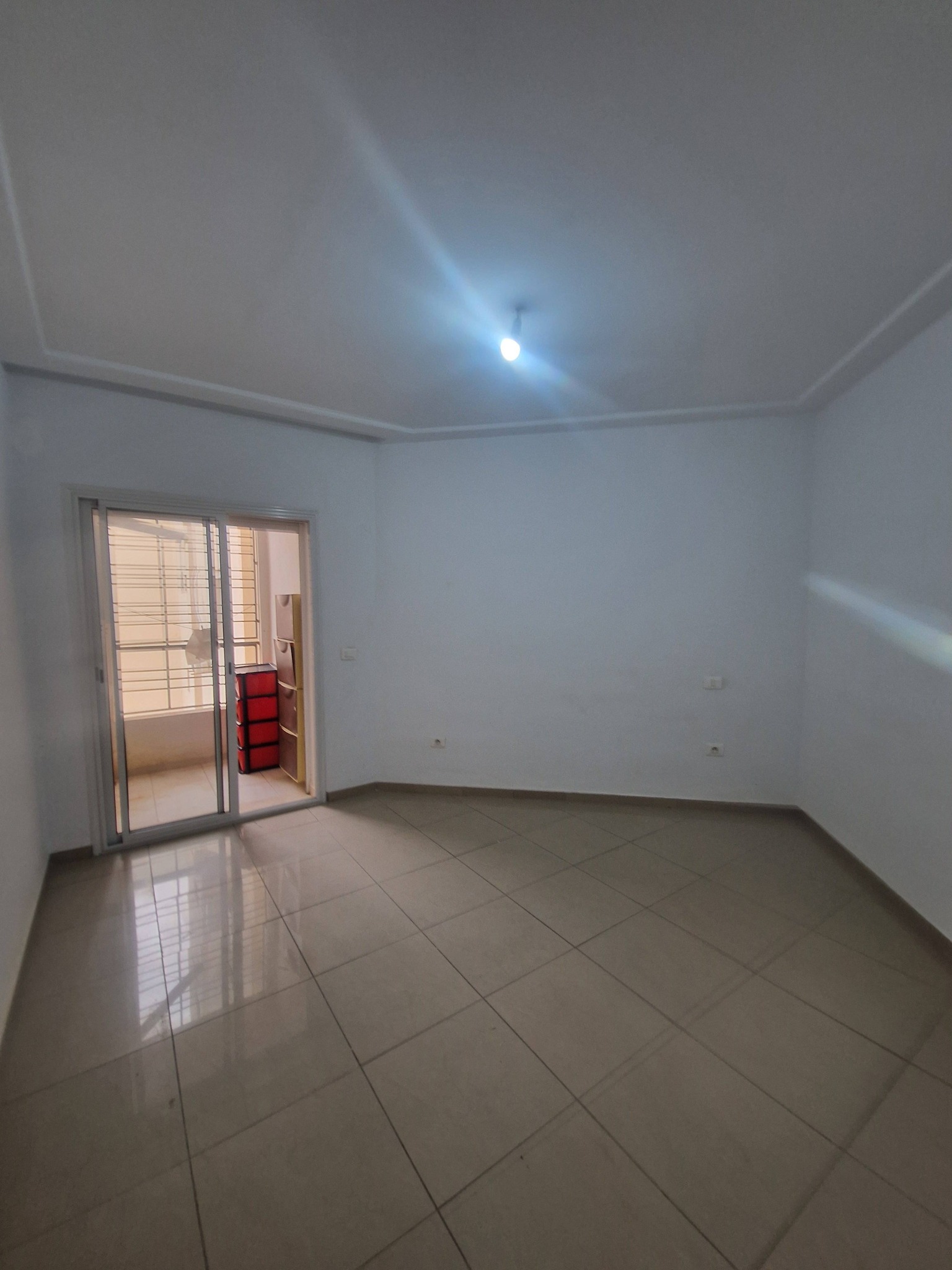 El Menzah&nbsp;El Menzah 9&nbsp;Location&nbsp;Appart. 2 pi�ces&nbsp;S1 situ� � el manzehc 9c