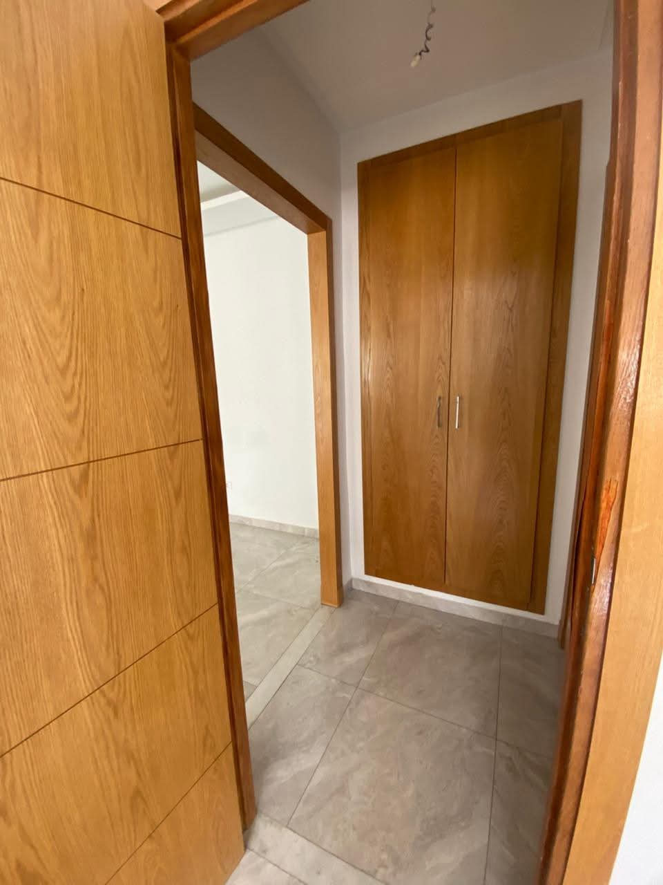 La Marsa&nbsp;El Aouina&nbsp;Location&nbsp;Appart. 2 pi�ces&nbsp;Appartement s1 haut standing spacieux