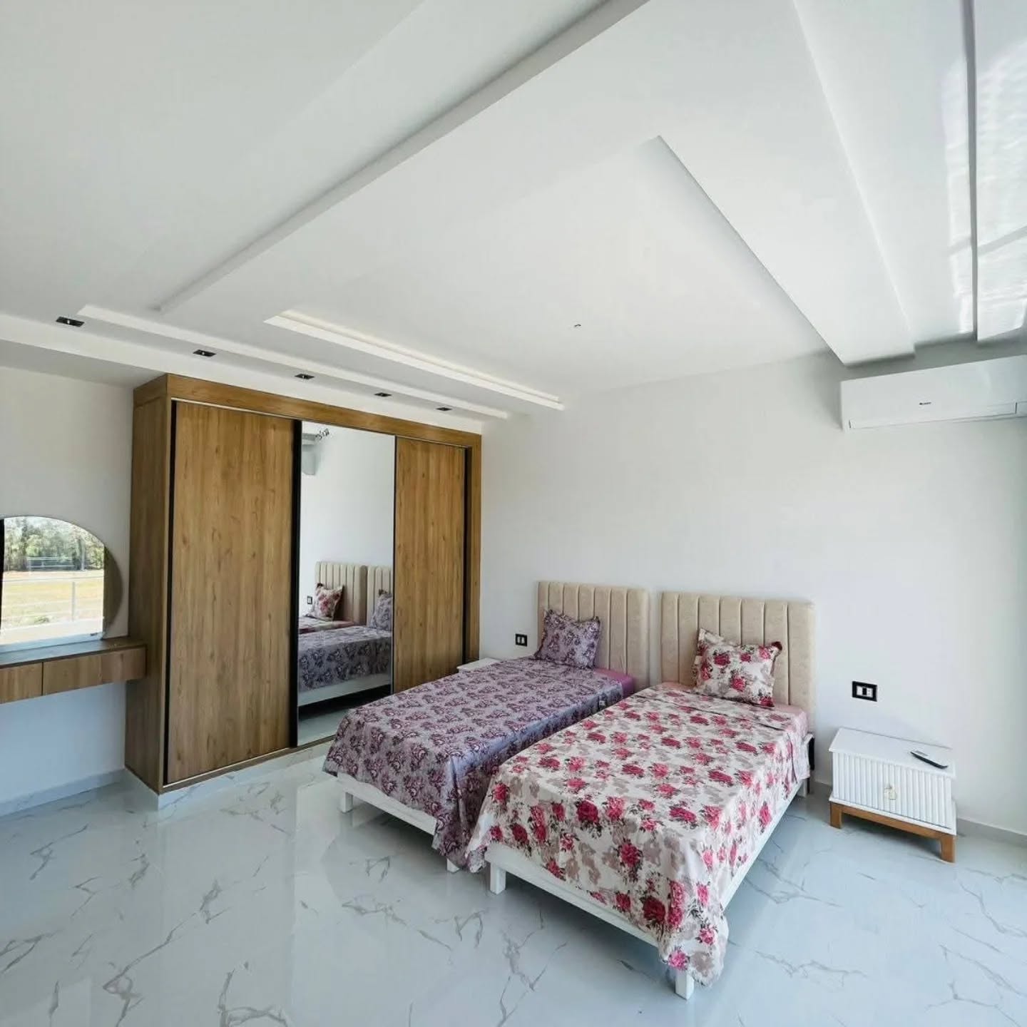 Kelibia&nbsp;Dar Allouche&nbsp;Vente&nbsp;Duplex&nbsp;Villa piscine s4 � 800m du plage dar allouche