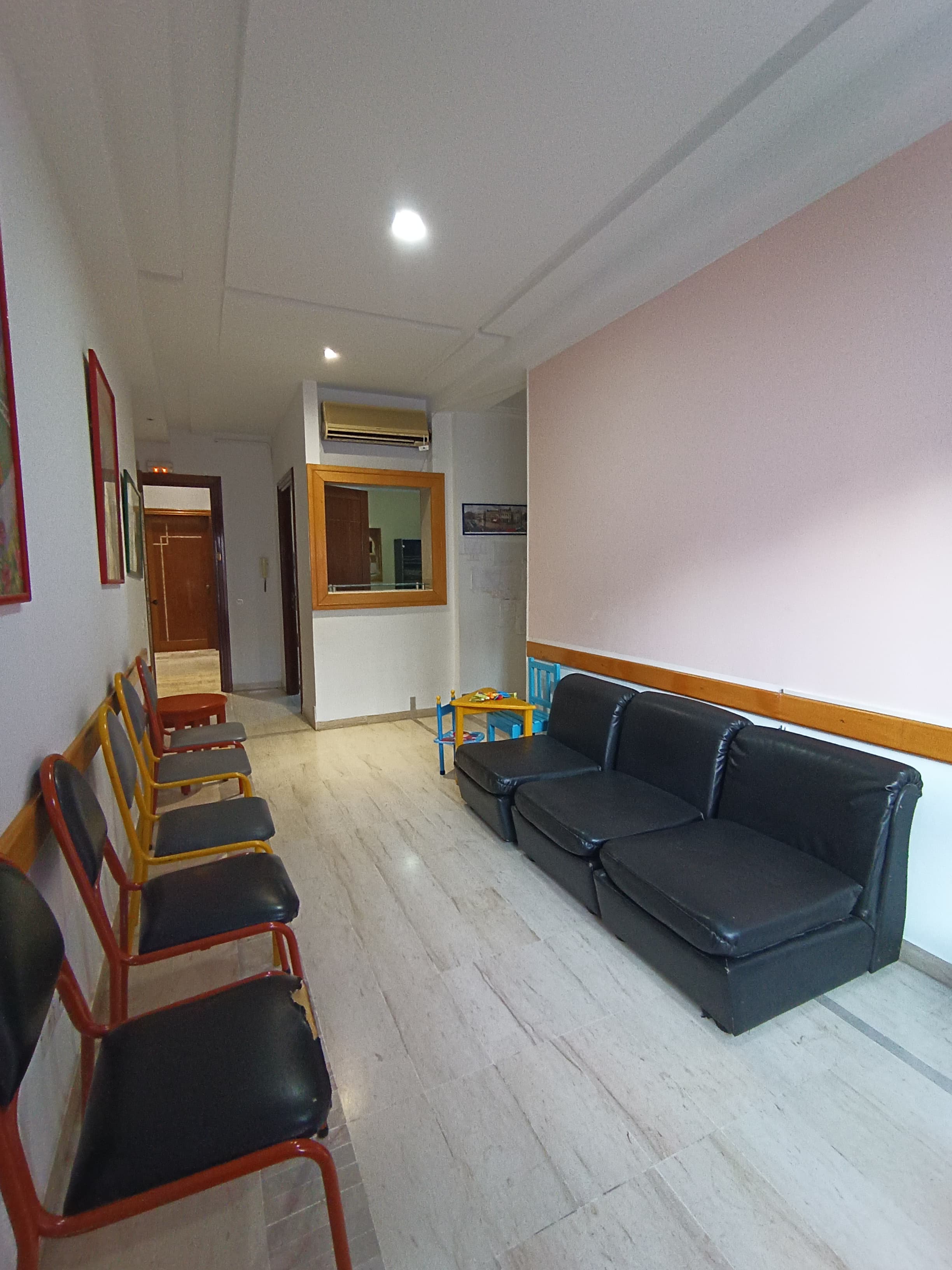 El Menzah&nbsp;Tunis Belvedere&nbsp;Location&nbsp;Surfaces&nbsp;Belv�d�re hall3