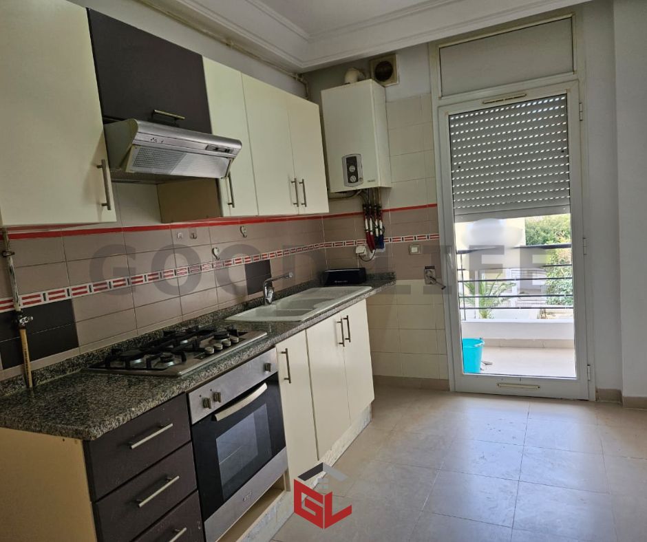 Ain Zaghouan&nbsp;Ain Zaghouan&nbsp;Location&nbsp;Appart. 2 pi�ces&nbsp;Un grand s1 � cit� les palmerais