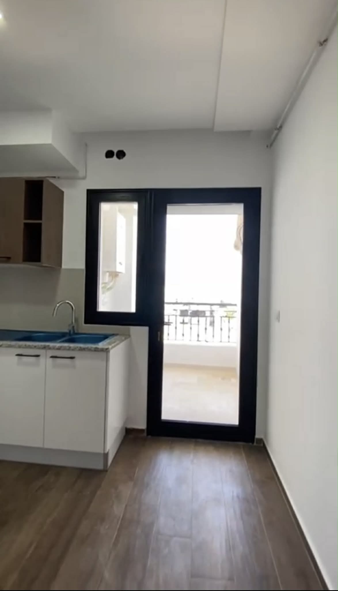 Hammam Chatt&nbsp;Borj Cedria&nbsp;Vente&nbsp;Appart. 3 pi�ces&nbsp;Un magnifique et hs appartement s2 � borj c�dria