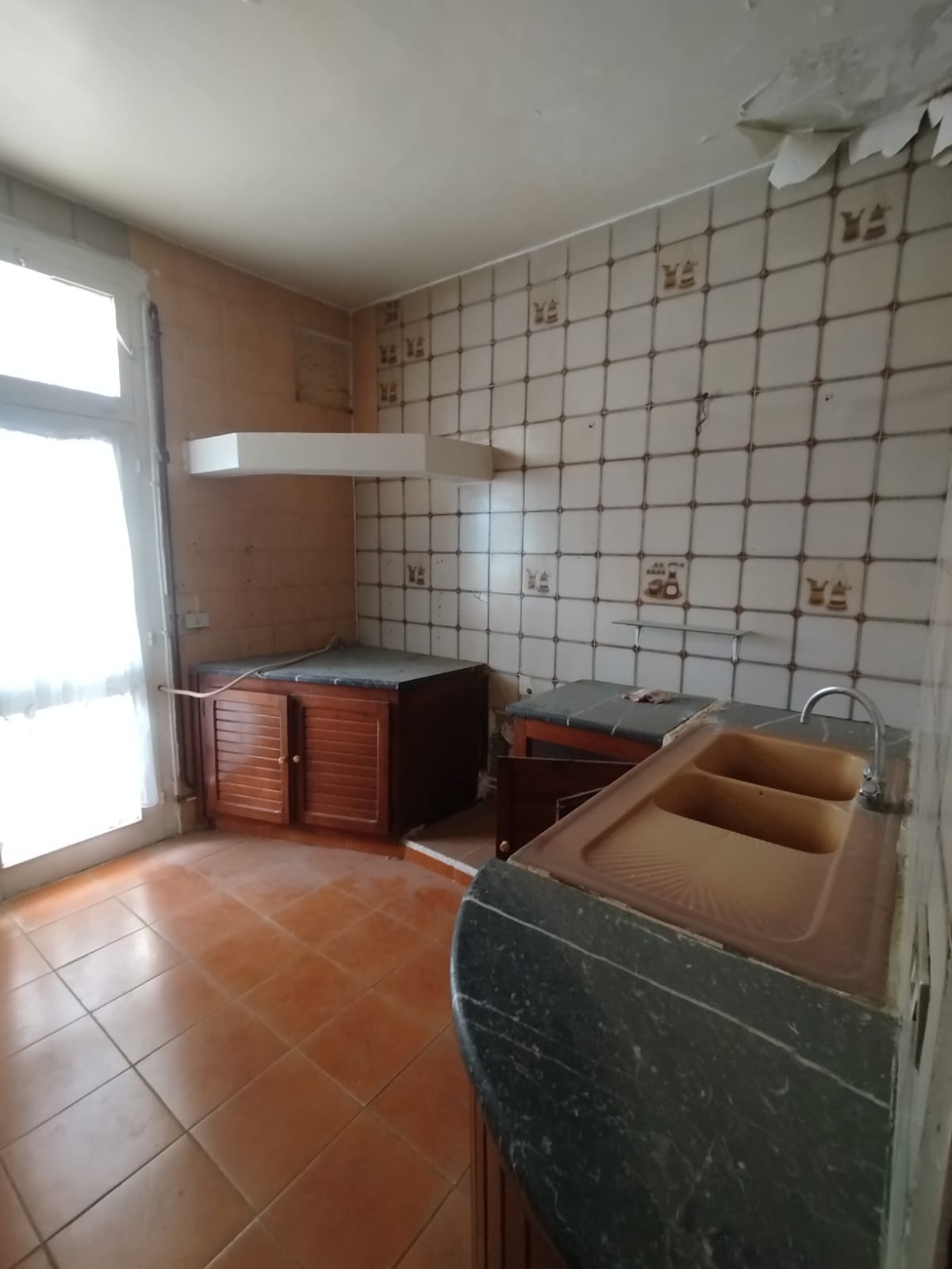 Ariana Ville&nbsp;El Menzah 5&nbsp;Vente&nbsp;Appart. 5 pi�ces+&nbsp;Un vaste appartement s4 � menzah5