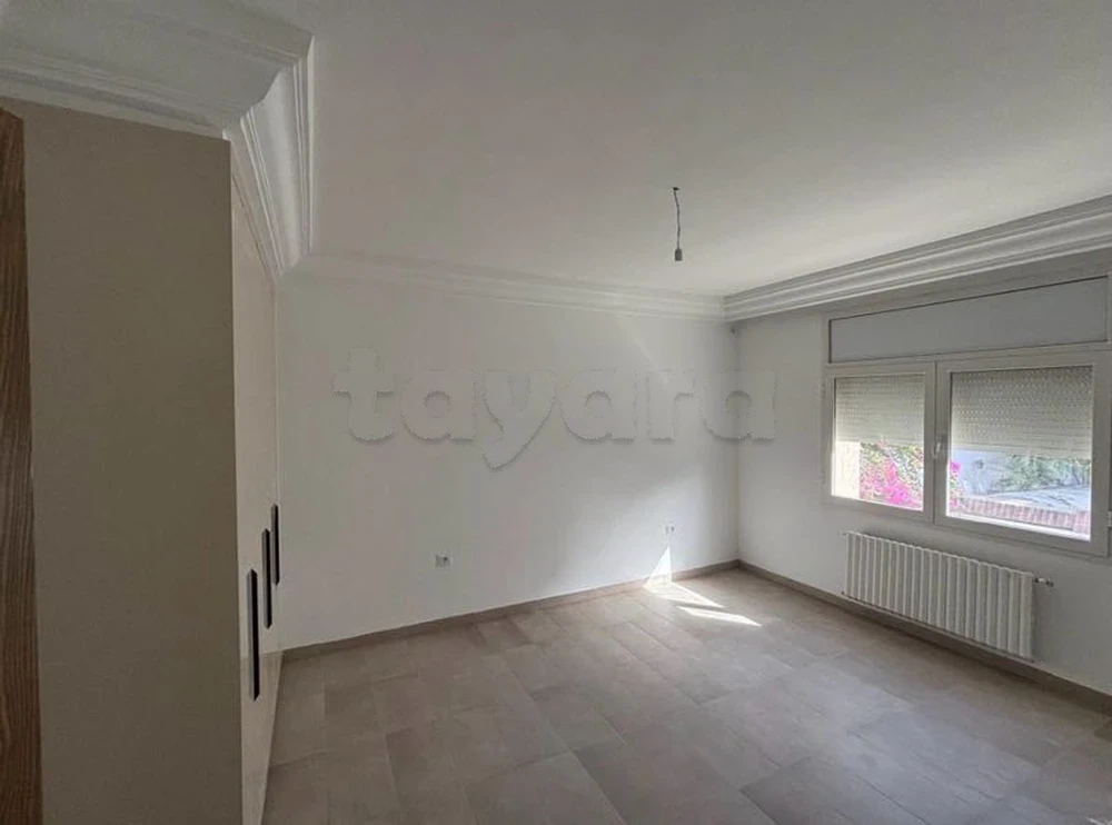 Ariana Ville&nbsp;Borj El Baccouche&nbsp;Location&nbsp;Appart. 4 pi�ces&nbsp;Un magnifique �tage de villa s3 � borj baccouche