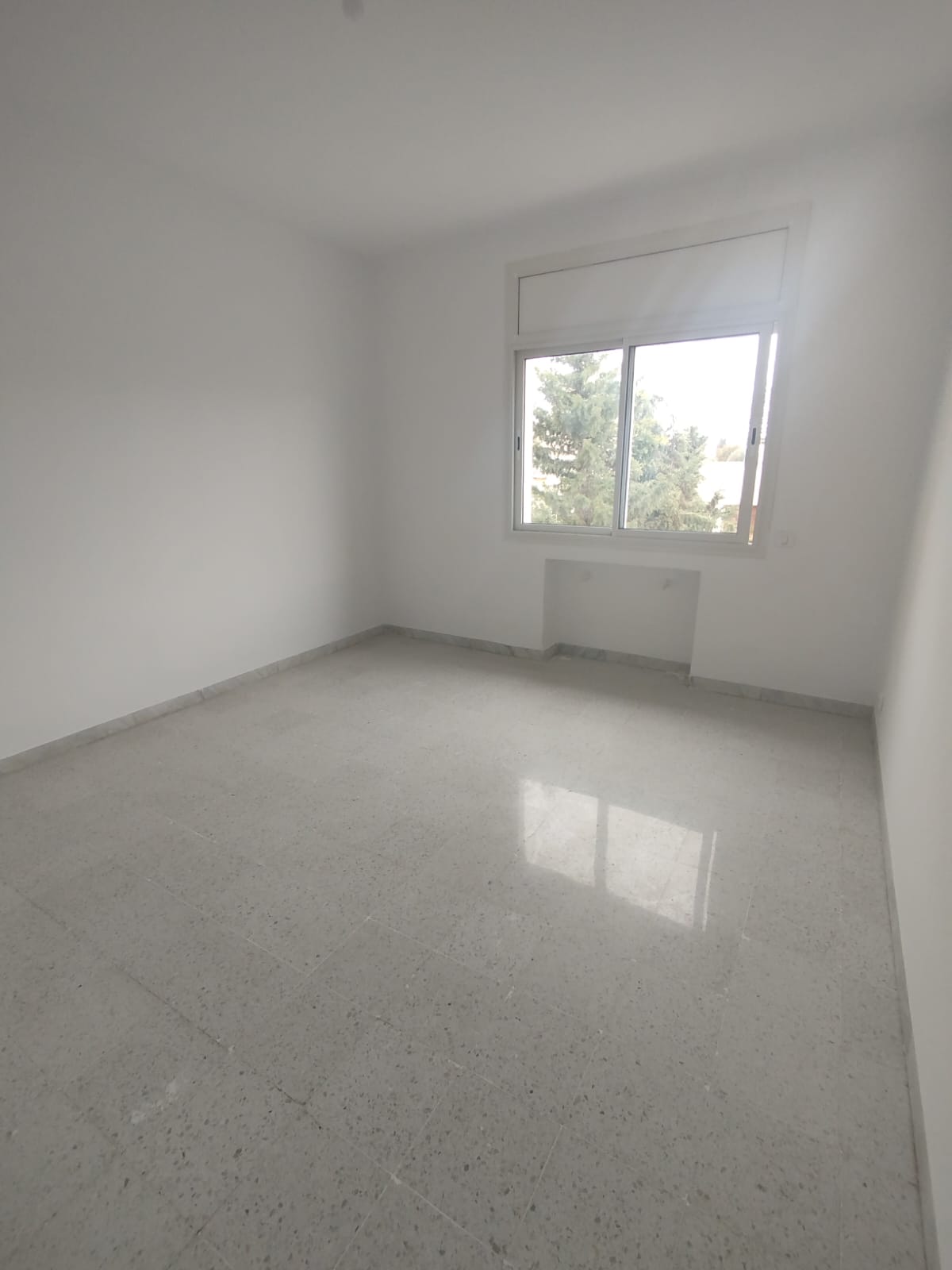 Ariana Ville&nbsp;El Menzah 5&nbsp;Location&nbsp;Appart. 2 pi�ces&nbsp;Un mignon studio s1 vide � menzah5