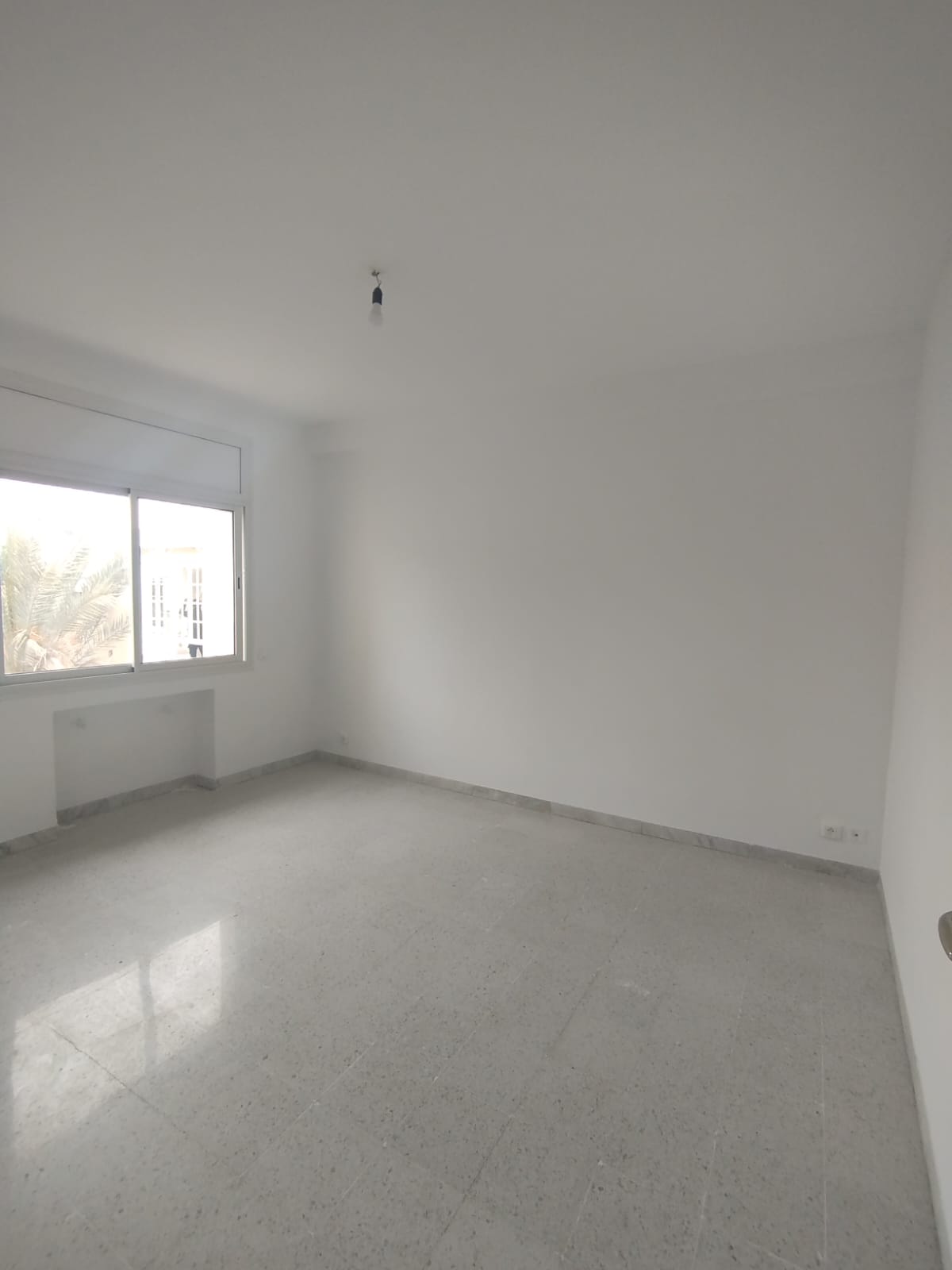 Ariana Ville&nbsp;El Menzah 5&nbsp;Location&nbsp;Appart. 2 pi�ces&nbsp;Un mignon studio s1 vide � menzah5