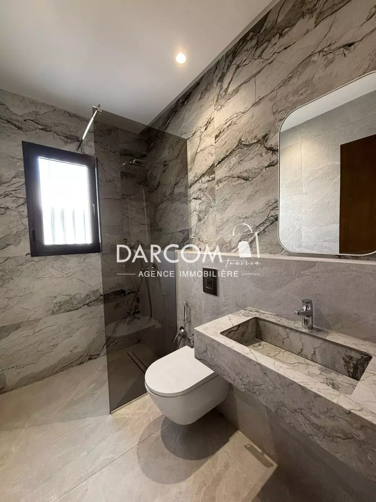 La Soukra&nbsp;La Soukra&nbsp;Location&nbsp;Appart. 3 pi�ces&nbsp;S2 neuf � soukra