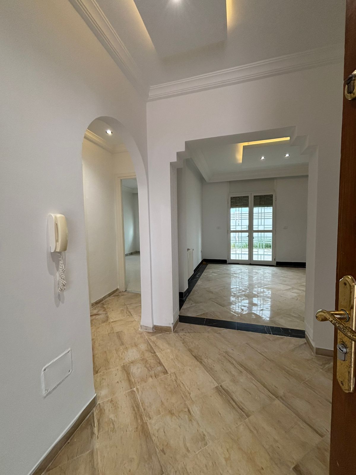 Ariana Ville&nbsp;Cite Ennasr 2&nbsp;Location&nbsp;Appart. 3 pi�ces&nbsp;S plus 2 cit� nasr 2