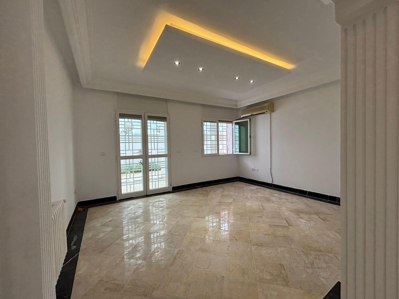 Ariana Ville&nbsp;Cite Ennasr 2&nbsp;Location&nbsp;Appart. 3 pi�ces&nbsp;S plus 2 cit� nasr 2