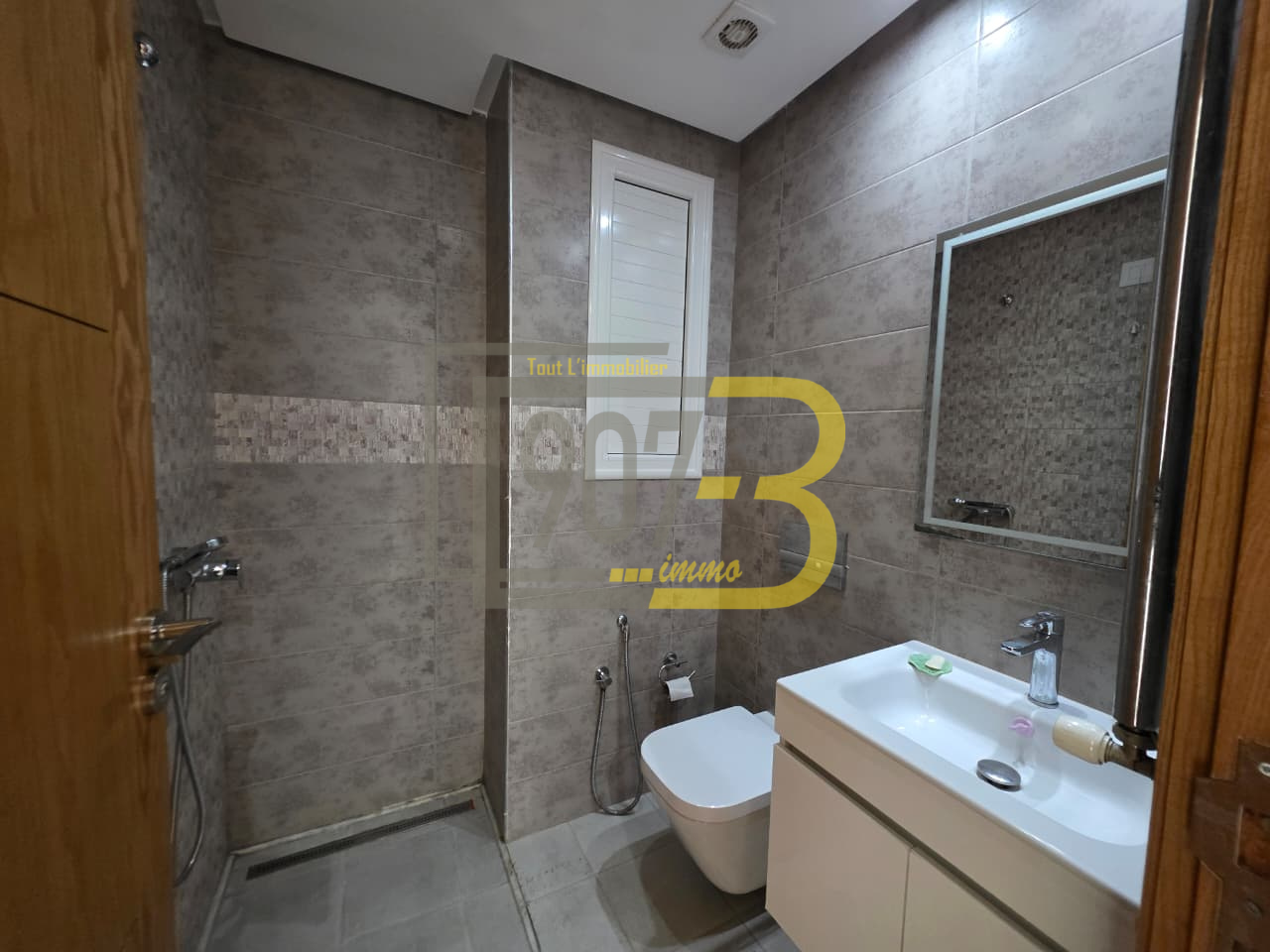 Ariana Ville&nbsp;Cite Ennasr 2&nbsp;Location&nbsp;Appart. 1 pi�ce&nbsp;Un appartement s1 � ennaser