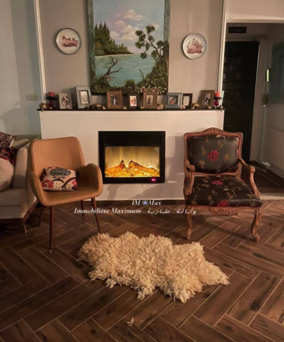 Bou Merdes&nbsp;Bou Merdes&nbsp;Terrain&nbsp;Terrain agricole&nbsp;Terrain 800 m2oliviers avec villa et chalets