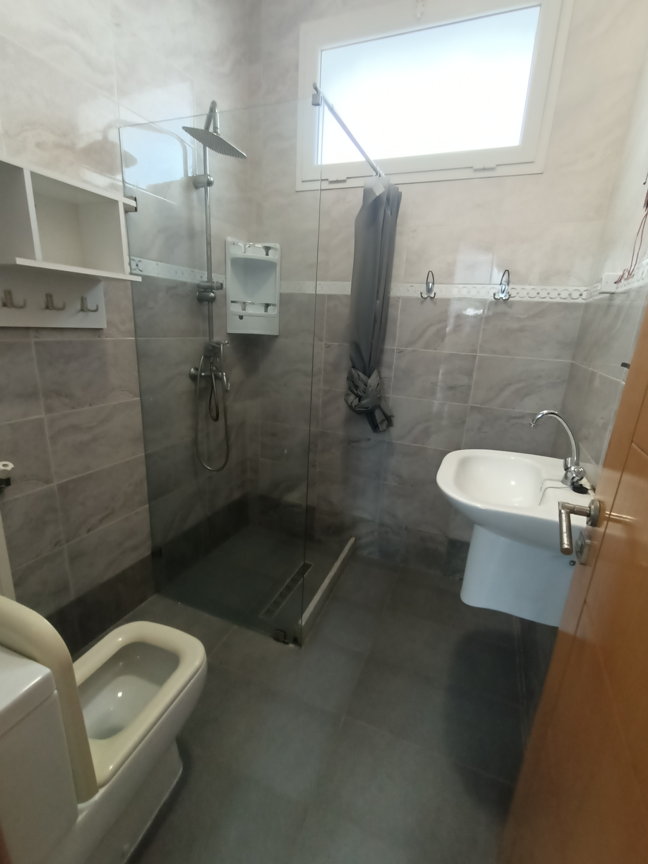 La Marsa&nbsp;Marsa Safsaf&nbsp;Location&nbsp;Appart. 4 pi�ces&nbsp;Un rdc vide � marsa saada