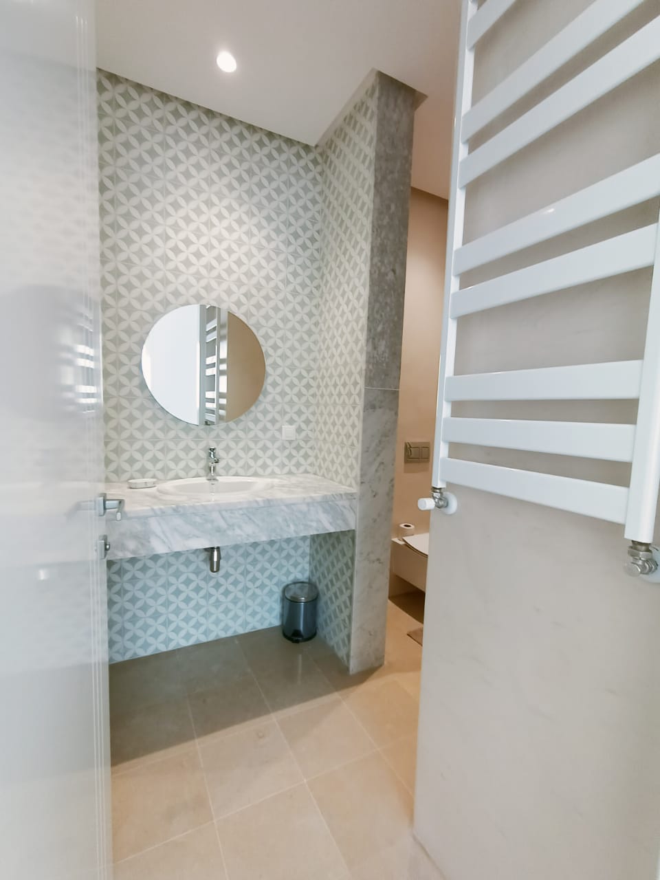 La Marsa&nbsp;Marsa Ennassim&nbsp;Location&nbsp;Appart. 2 pi�ces&nbsp;Un s 2 tr�s haut standing