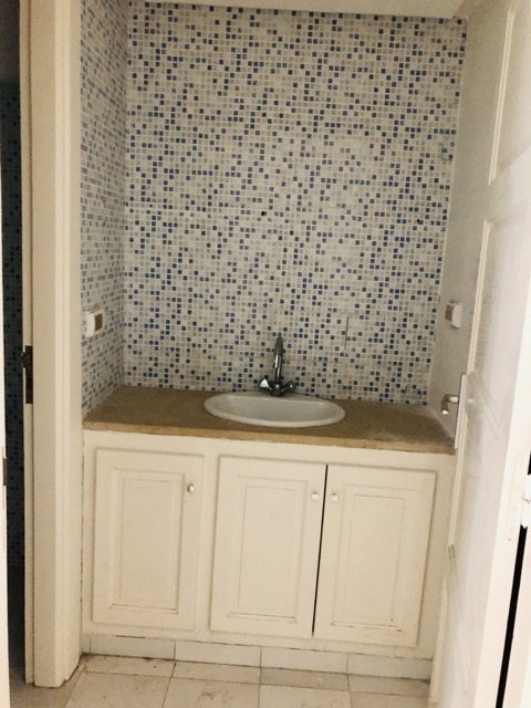 La Marsa&nbsp;Berge Du Lac&nbsp;Location&nbsp;Appart. 2 pi�ces&nbsp;Bureau 2 pi�ces et hall au lac 2