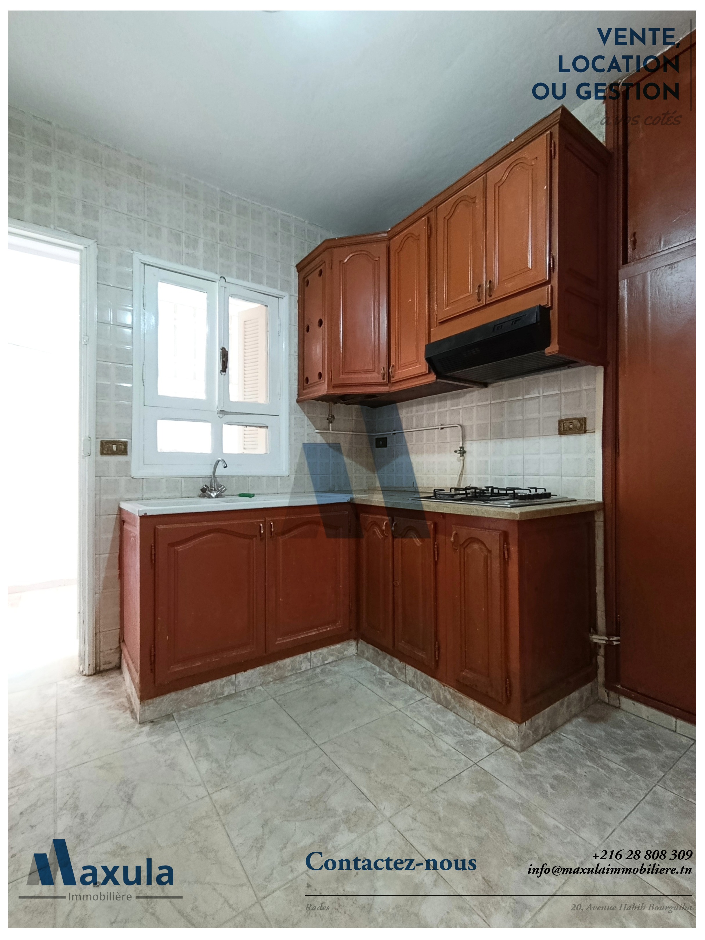 Rades&nbsp;Cite Rades 2&nbsp;Location&nbsp;Appart. 4 pi�ces&nbsp;Etage villa s3 au rez de chaussee a rades 2