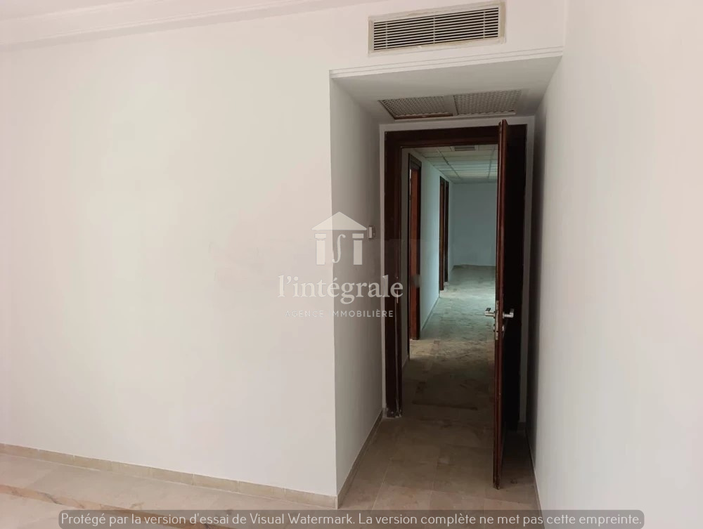 Cite El Khadra&nbsp;Zone urbaine nord&nbsp;Location&nbsp;Appart. 4 pi�ces&nbsp;Spacieux bureau h4