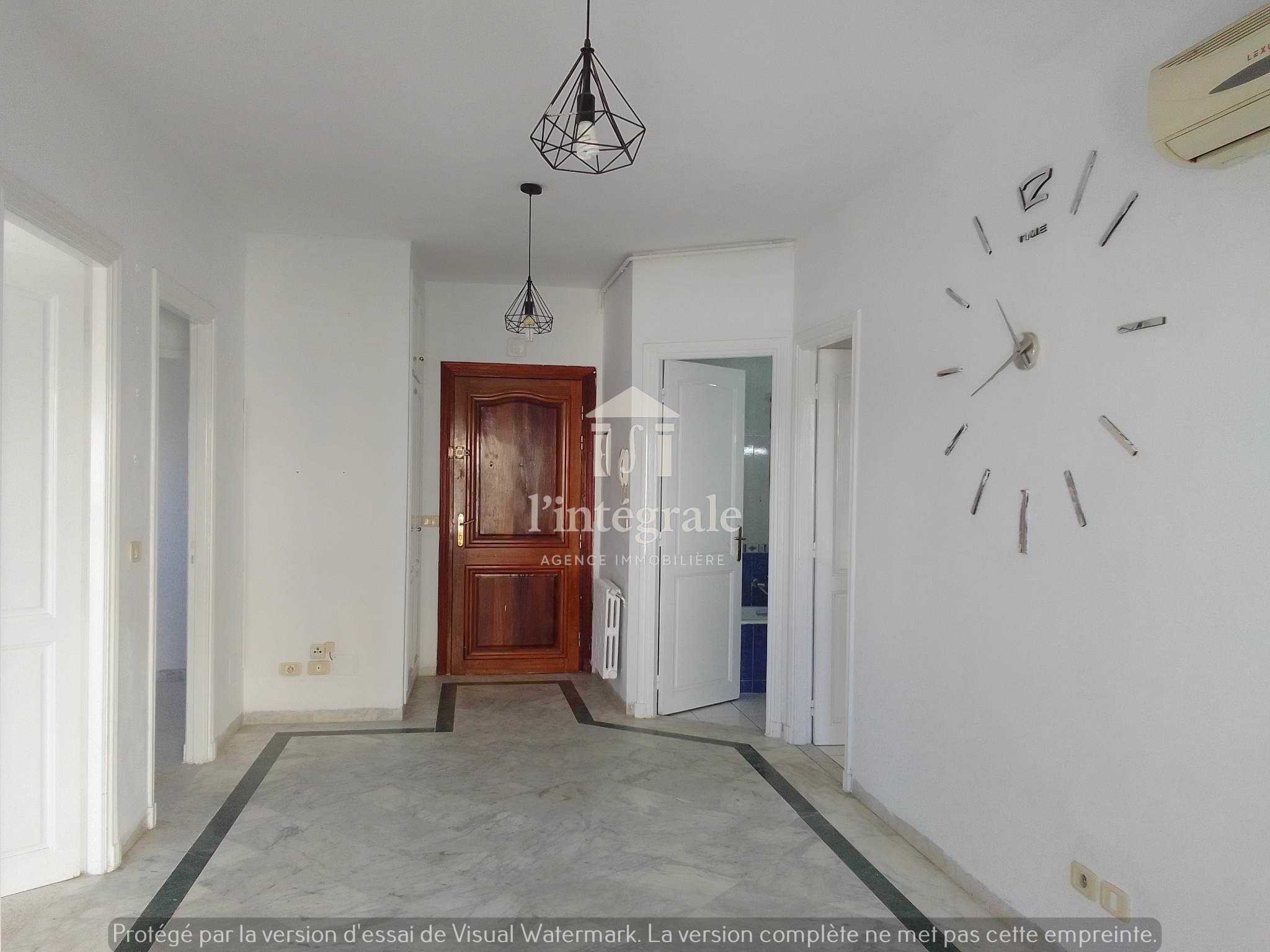 Ariana Ville&nbsp;Cite Ennasr 2&nbsp;Location&nbsp;Appart. 3 pi�ces&nbsp;S2 avec place de parking