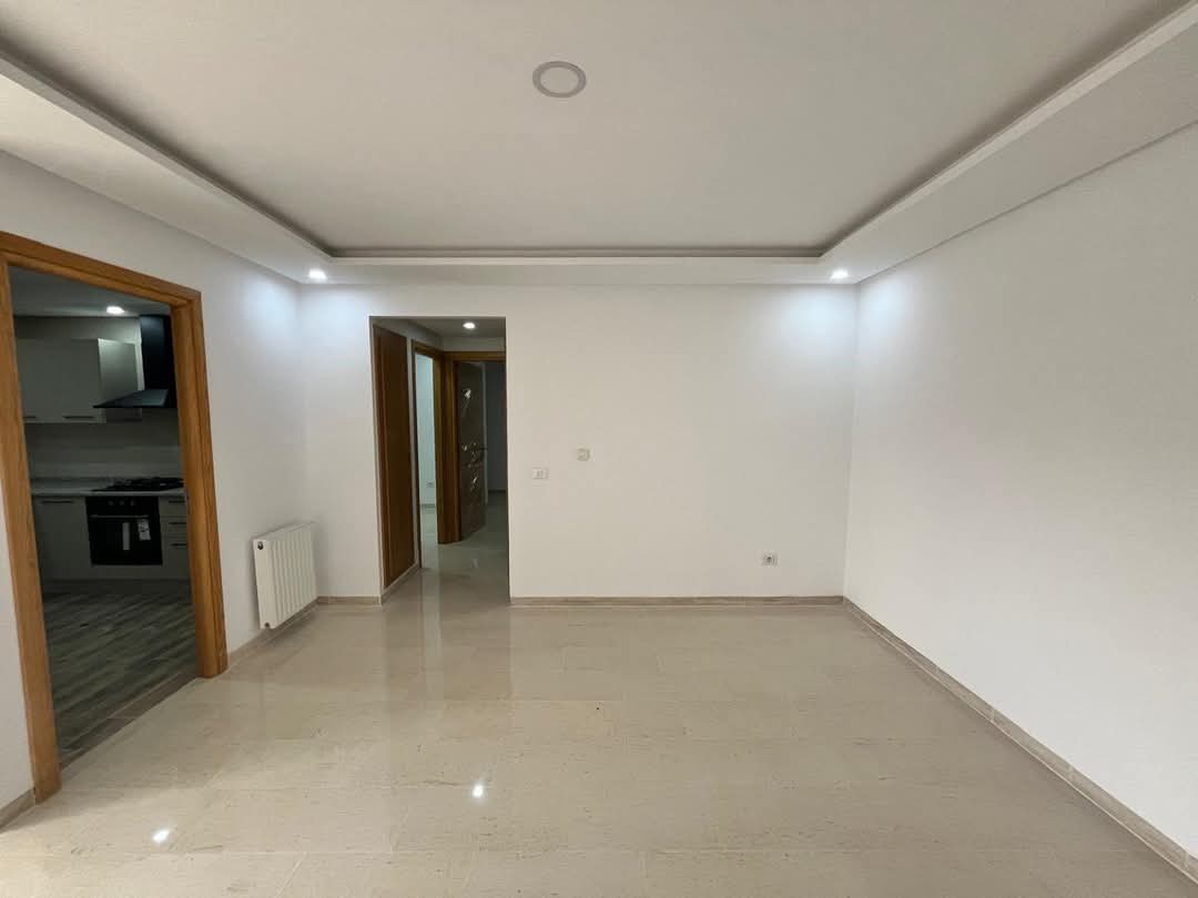 La Soukra&nbsp;La Soukra&nbsp;Location&nbsp;Appart. 3 pi�ces&nbsp;S2 1200d soukra