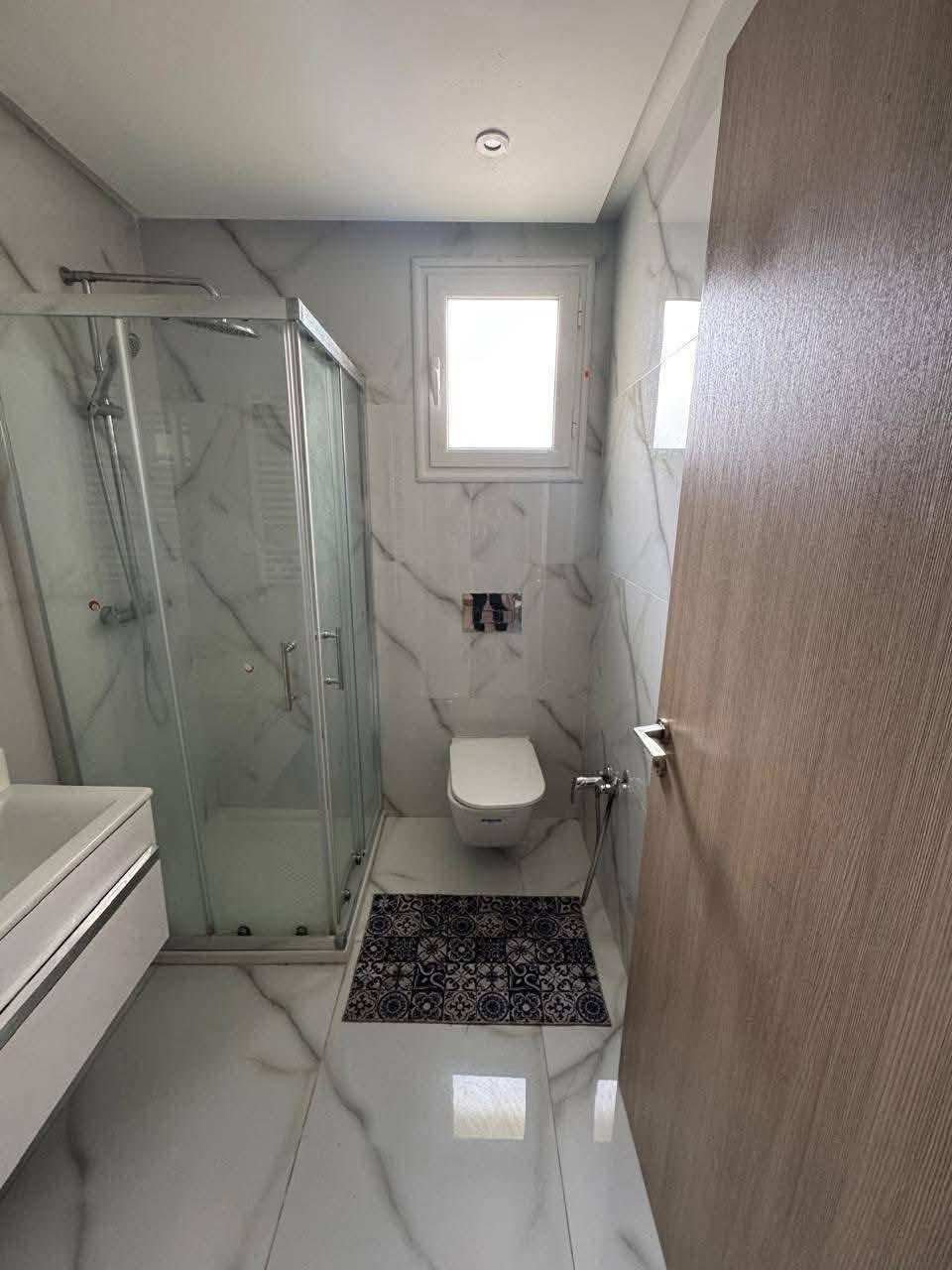 Ariana Ville&nbsp;Cite Ennasr 2&nbsp;Location&nbsp;Appart. 3 pi�ces&nbsp;S2 meuble 1650 d rdc a ennasr 2