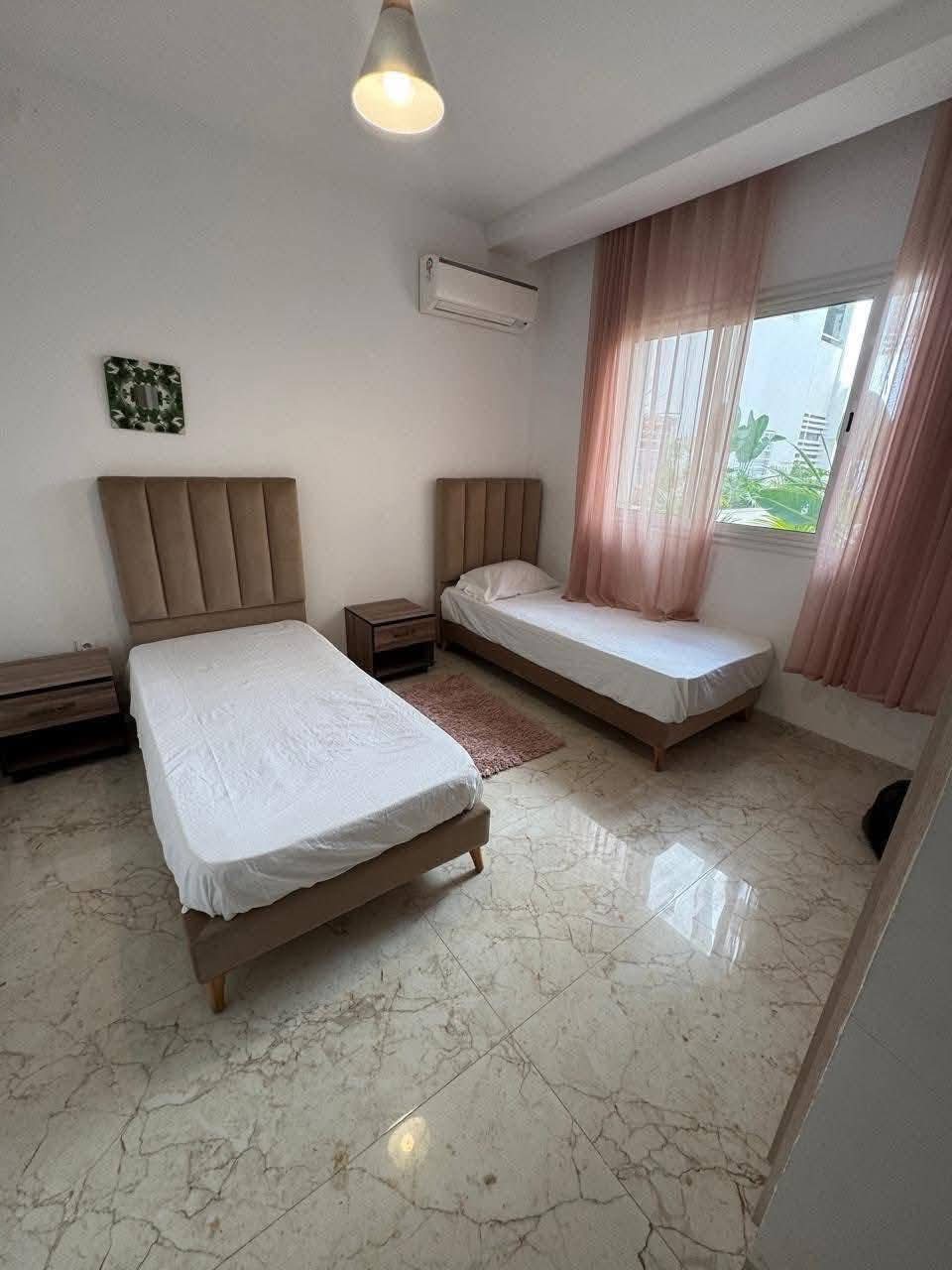 Ariana Ville&nbsp;Cite Ennasr 2&nbsp;Location&nbsp;Appart. 3 pi�ces&nbsp;S2 meuble 1650 d rdc a ennasr 2