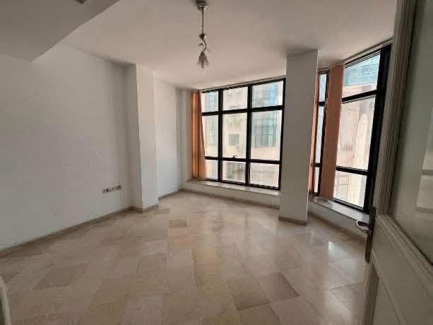 Bab Bhar&nbsp;Montplaisir&nbsp;Bureaux & Commerces&nbsp;Bureau&nbsp;Bureau h5 1900d montplaisir