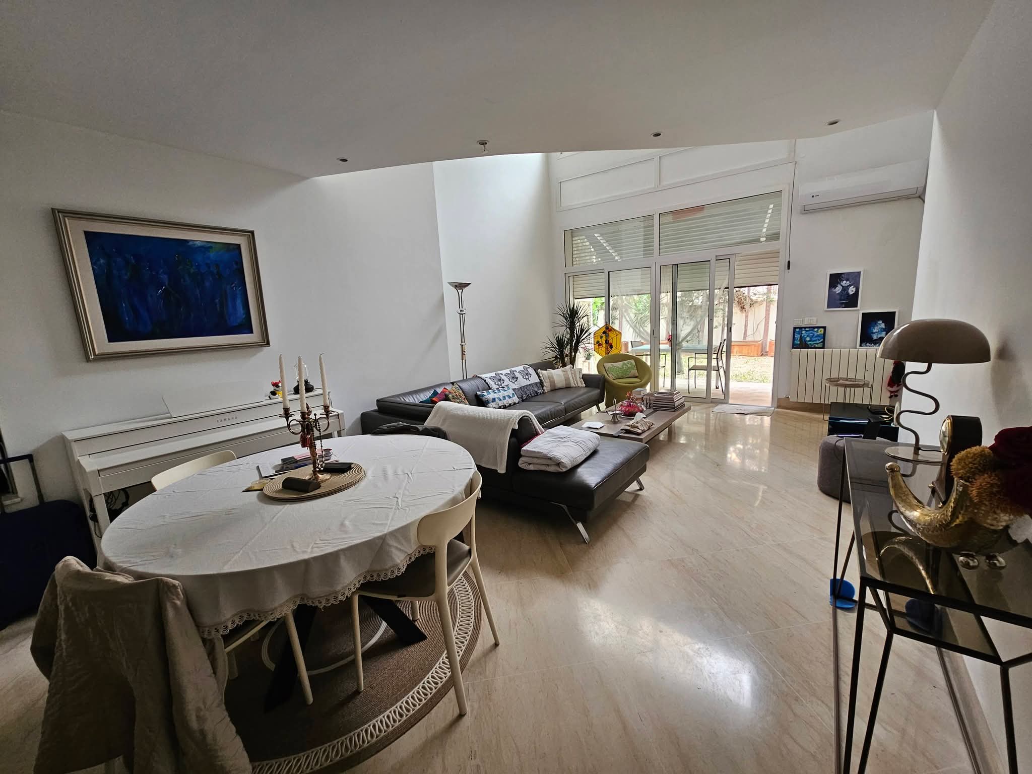 La Marsa&nbsp;Berge Du Lac&nbsp;Location&nbsp;Duplex&nbsp;Duplex 4000 d aux berges du lac 2